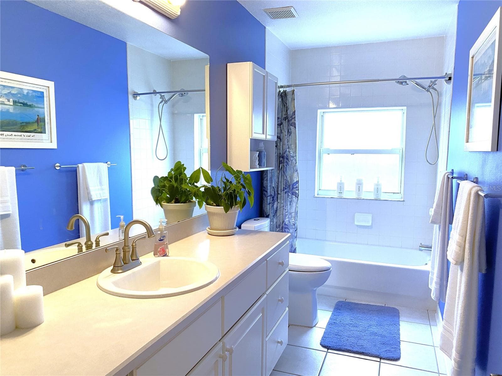 Bath 2 - 2624 TUSCARORA TRL, MAITLAND