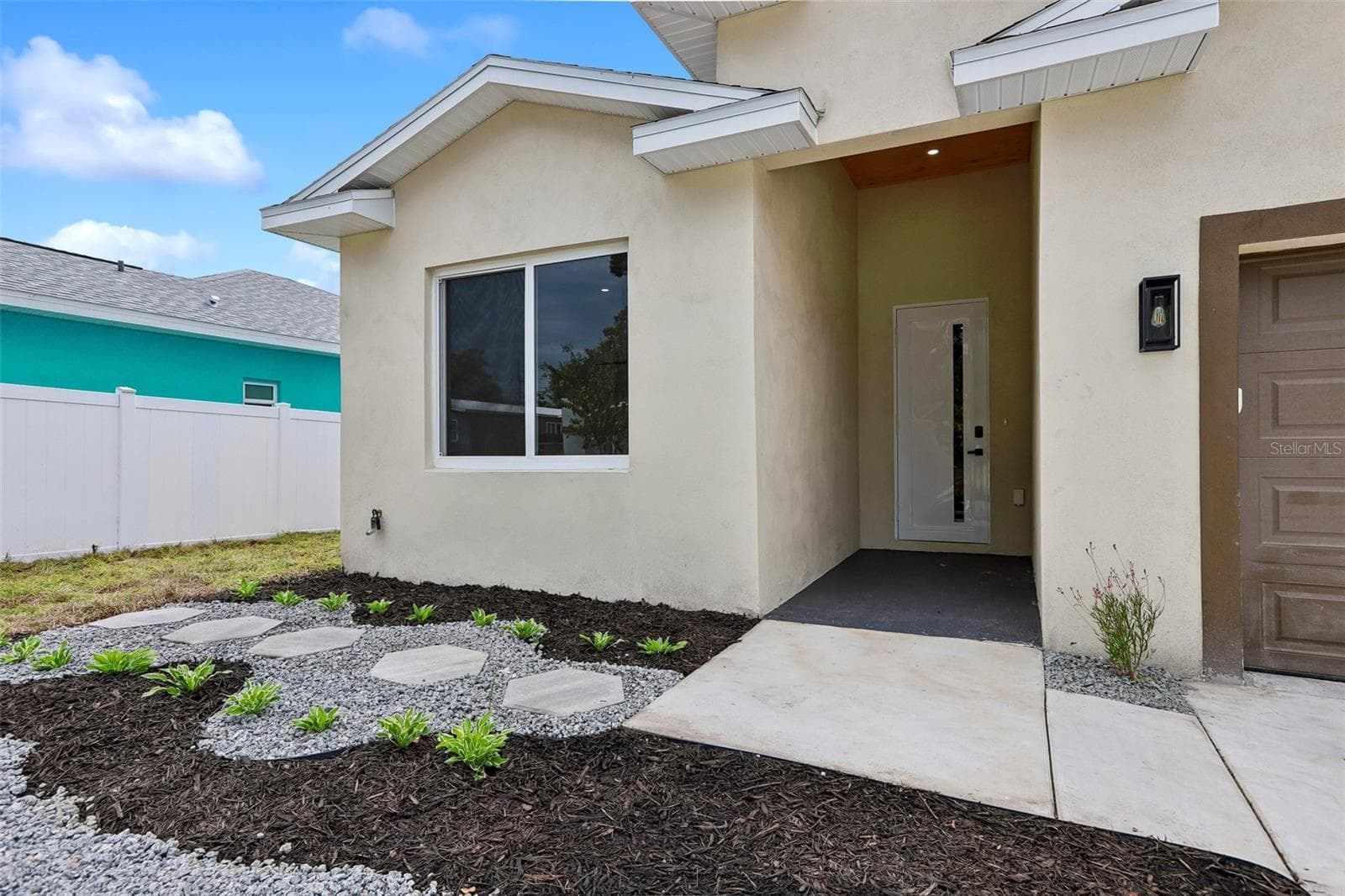 Single Family Residence at 270 DIOGENES ST, DUNEDIN, photo 6 of 40