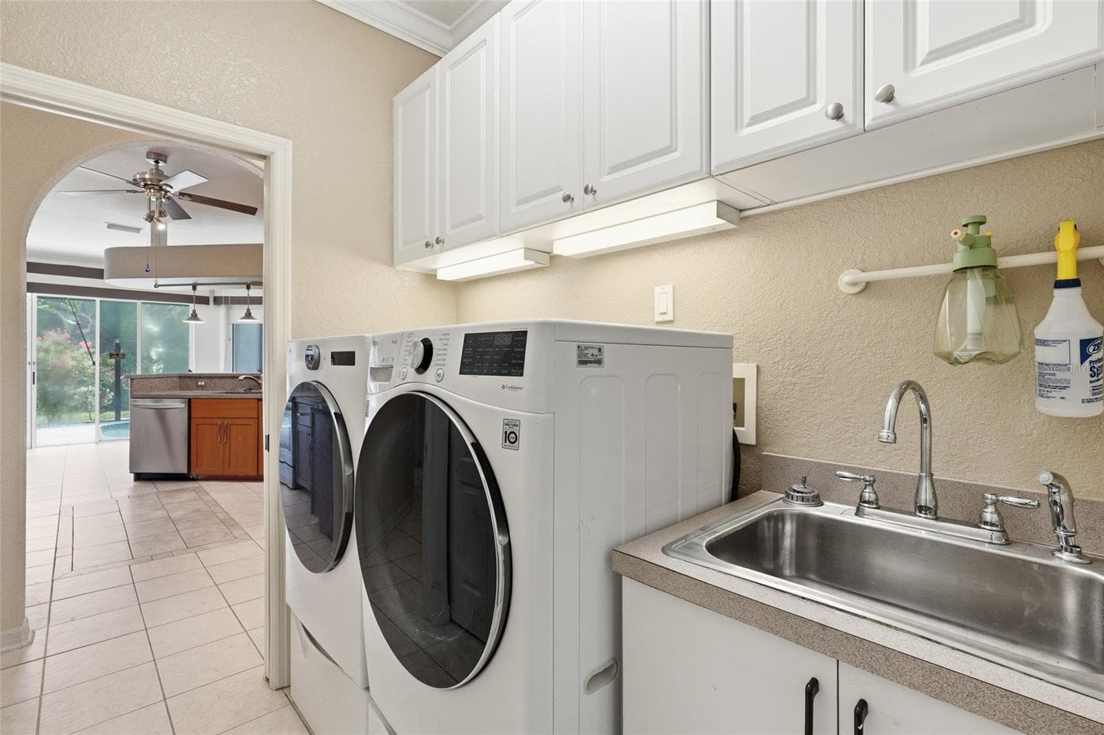 Single Family Residence at 26211 FEATHERSOUND DR, PUNTA GORDA, photo 43 of 56