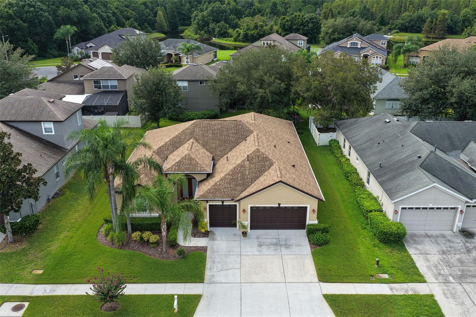 1430 BEACONSFIELD DR