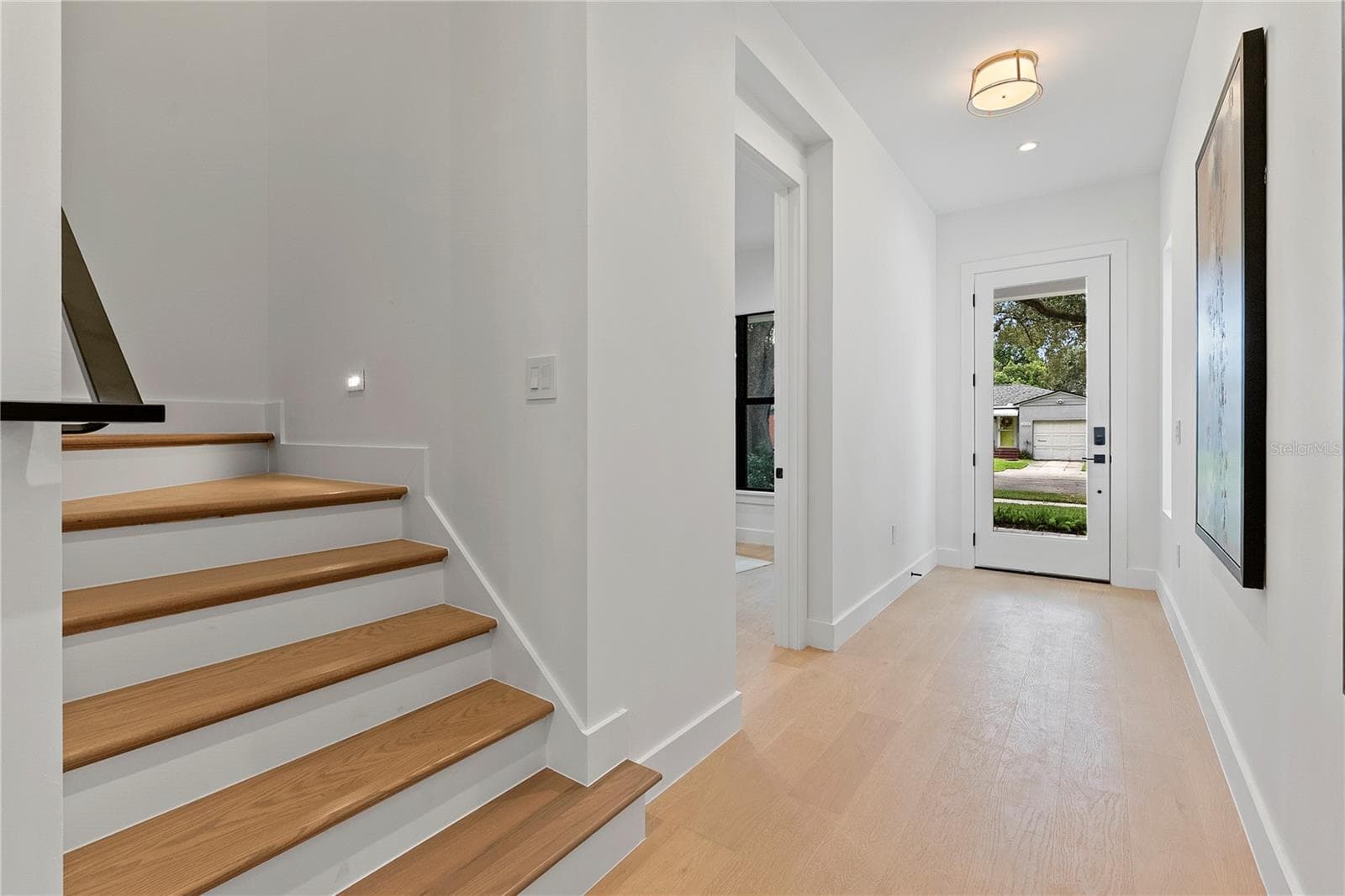 Single Family Residence at 2931 HELEN AVE, ORLANDO, photo 2 of 26