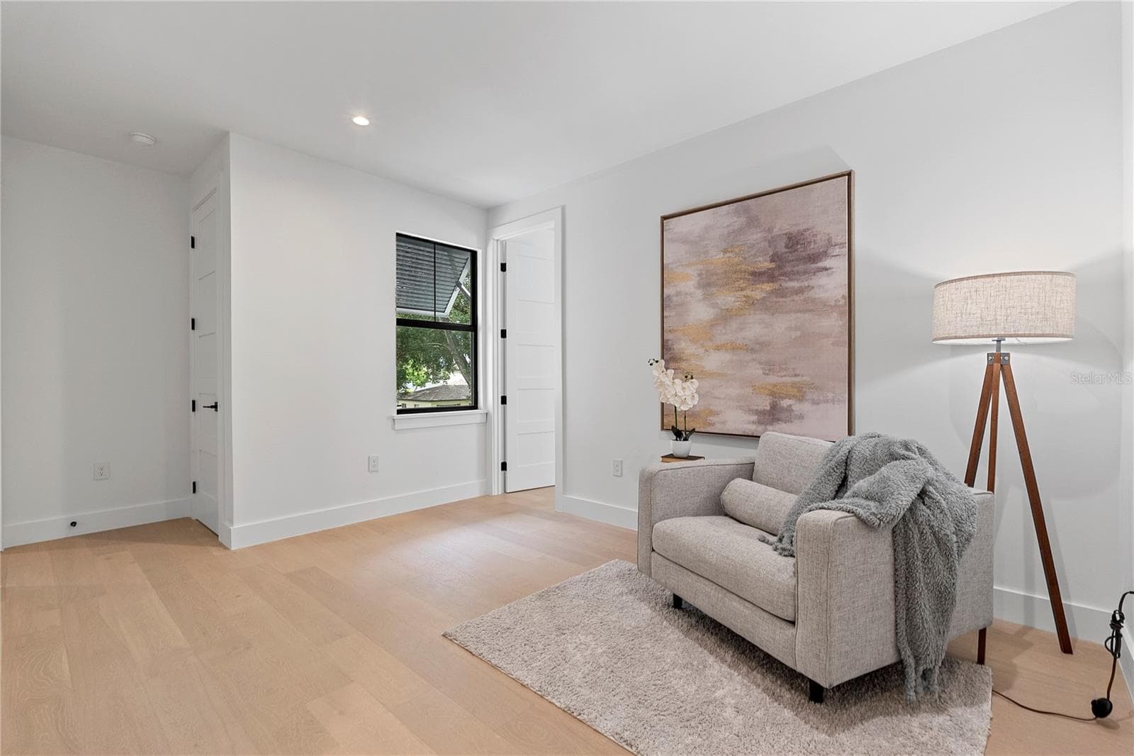 Single Family Residence at 2931 HELEN AVE, ORLANDO, photo 17 of 26