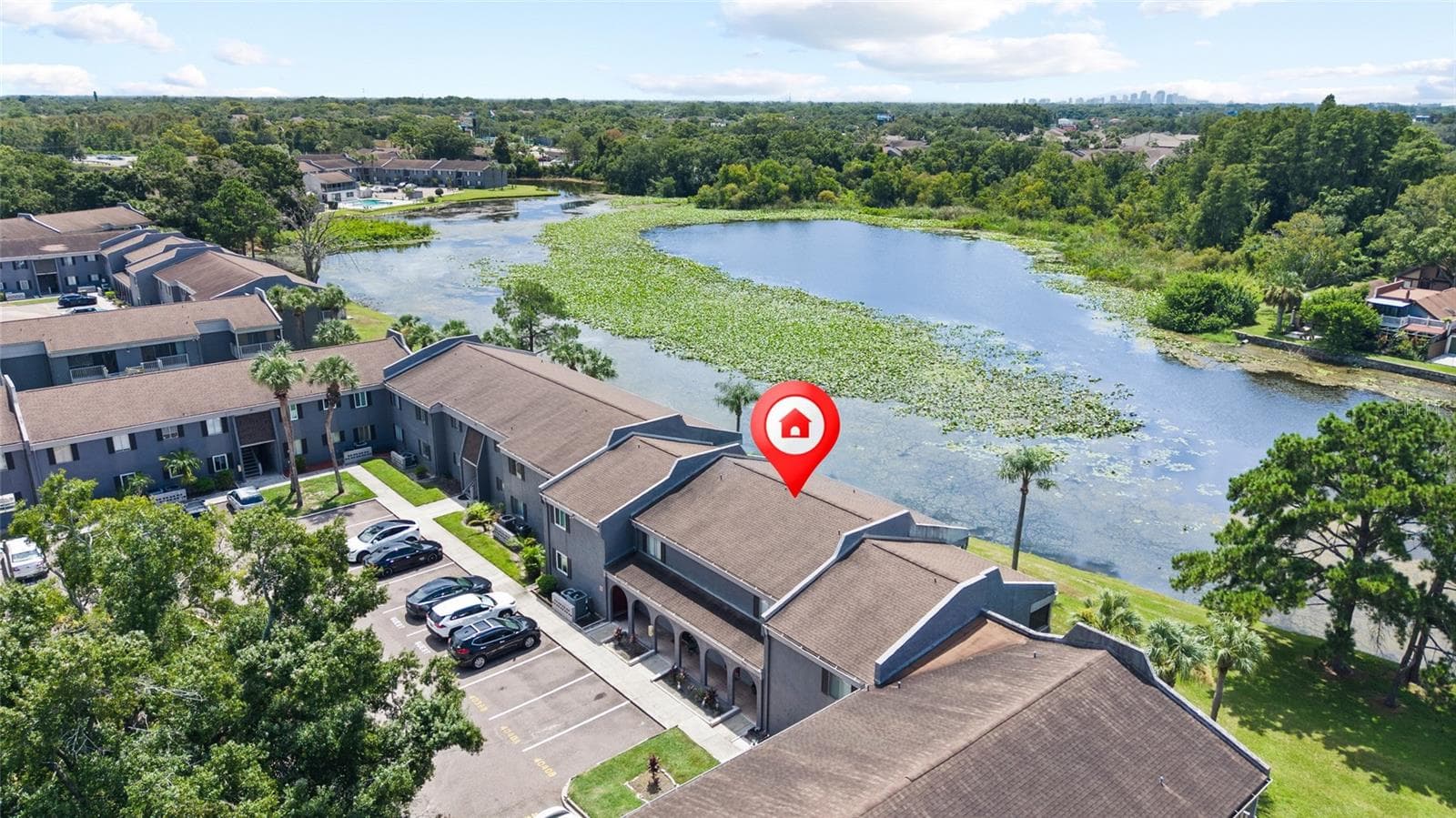 Unit and pond view - 4038 CORTEZ DR #B, TAMPA
