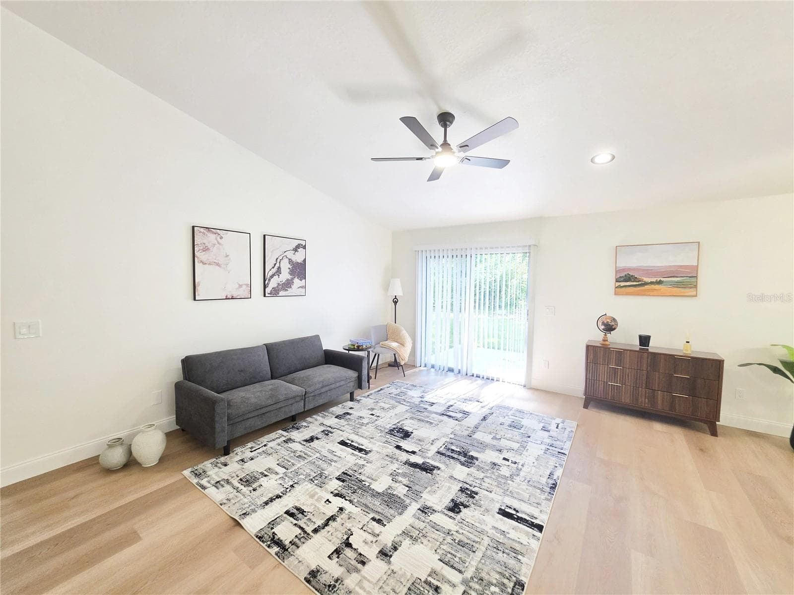 Single Family Residence at 850 ARIES RD W, JACKSONVILLE, photo 8 of 52