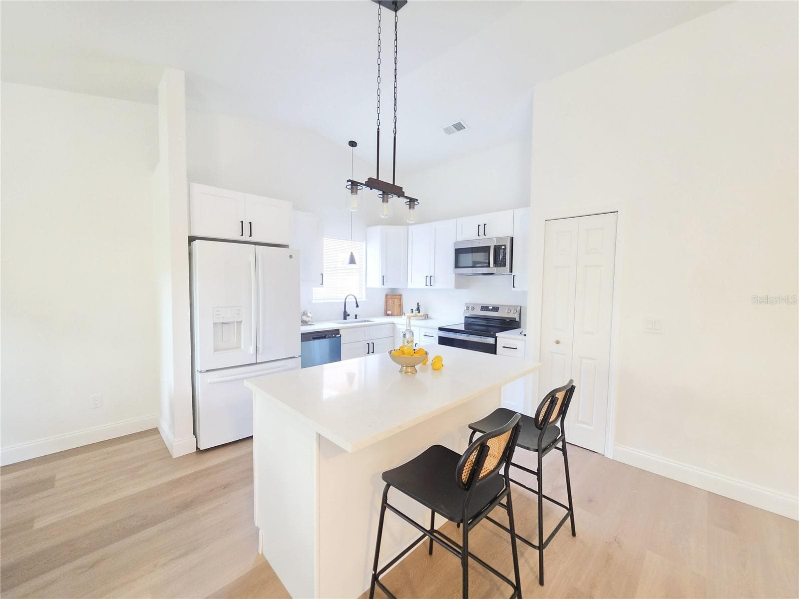 Single Family Residence at 850 ARIES RD W, JACKSONVILLE, photo 18 of 52