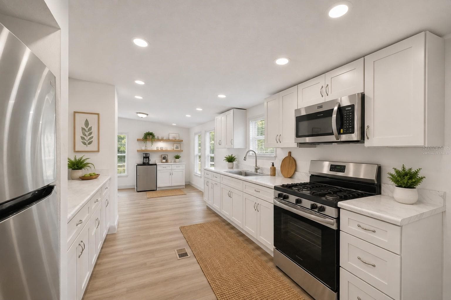 virtually staged - 7904 CADILLAC AVE, HUDSON