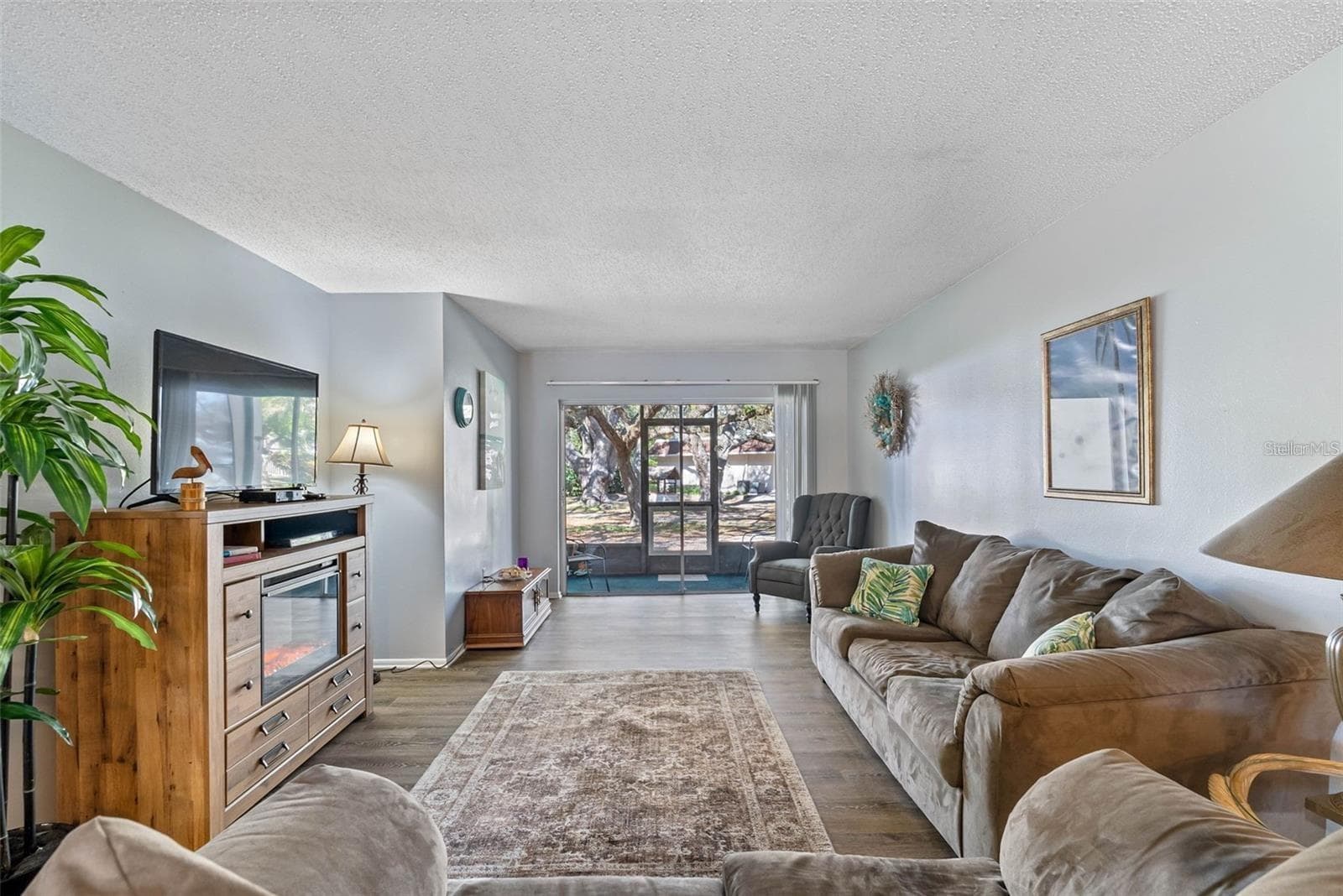 Condominium at 870 VIRGINIA ST #104, DUNEDIN, photo 2 of 21