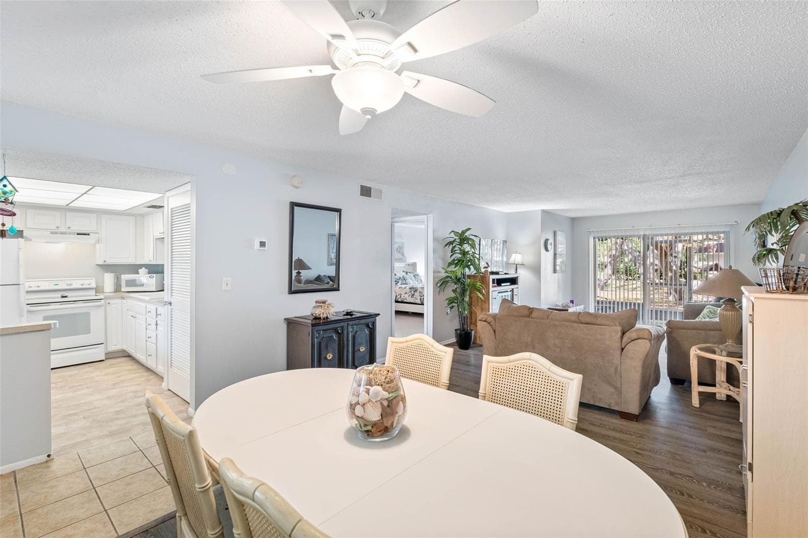 Condominium at 870 VIRGINIA ST #104, DUNEDIN, photo 5 of 21