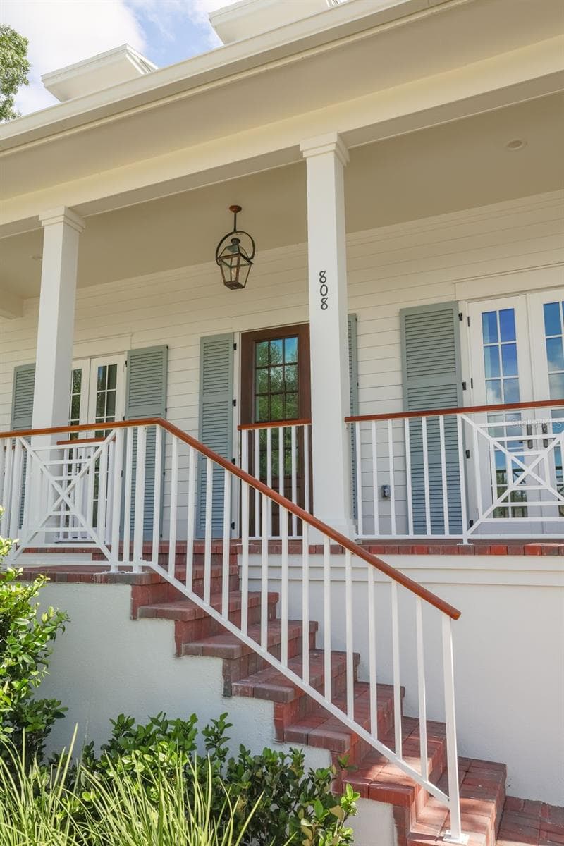 Single Family Residence at 808 39TH AVE NE, ST PETERSBURG, photo 16 of 85