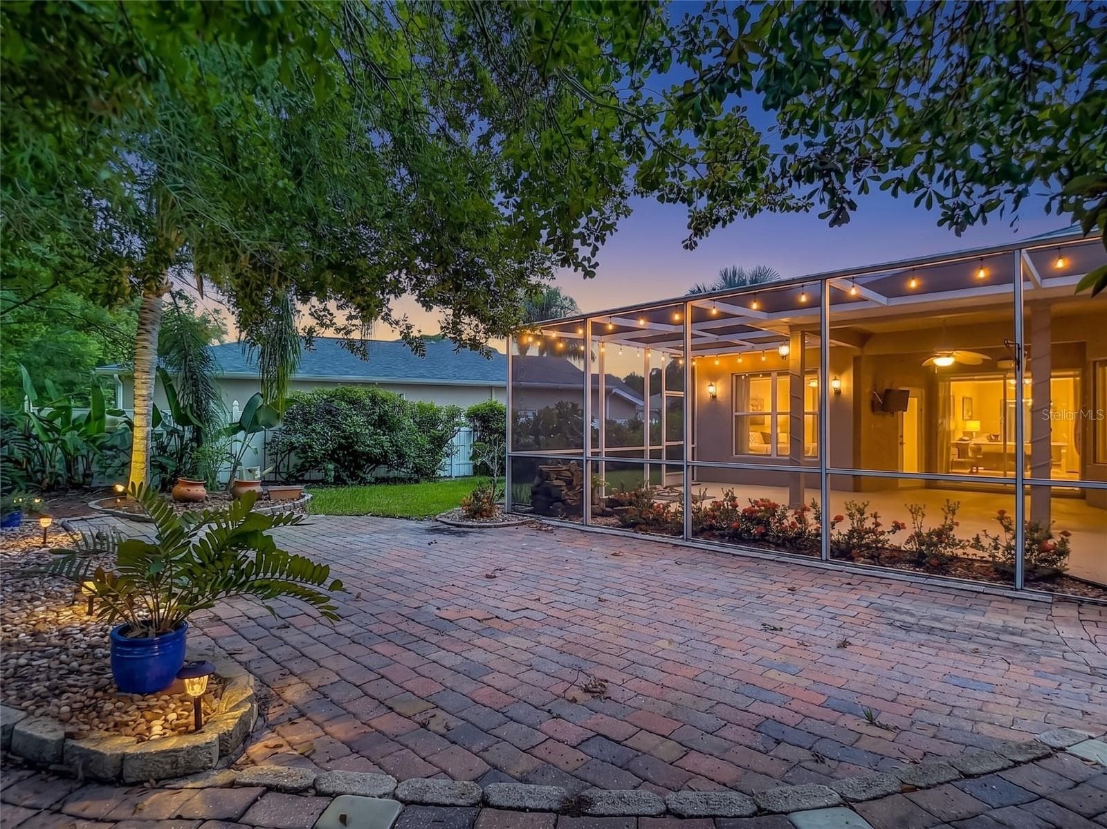 Single Family Residence at 21629 SILVER BAY PL, LAND O LAKES, photo 12 of 49