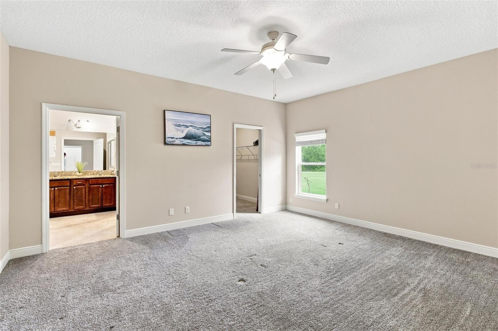 Single Family Residence at 555 DOWLING CIR, LADY LAKE, photo 20 of 32