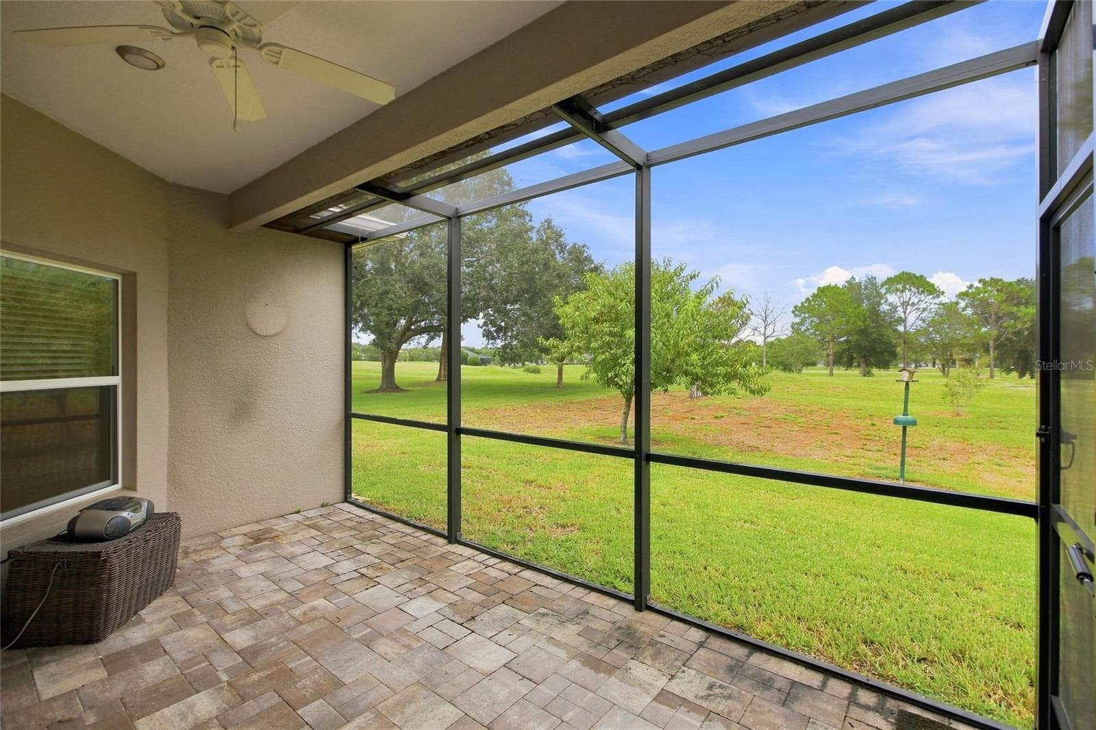 Single Family Residence at 555 DOWLING CIR, LADY LAKE, photo 30 of 32