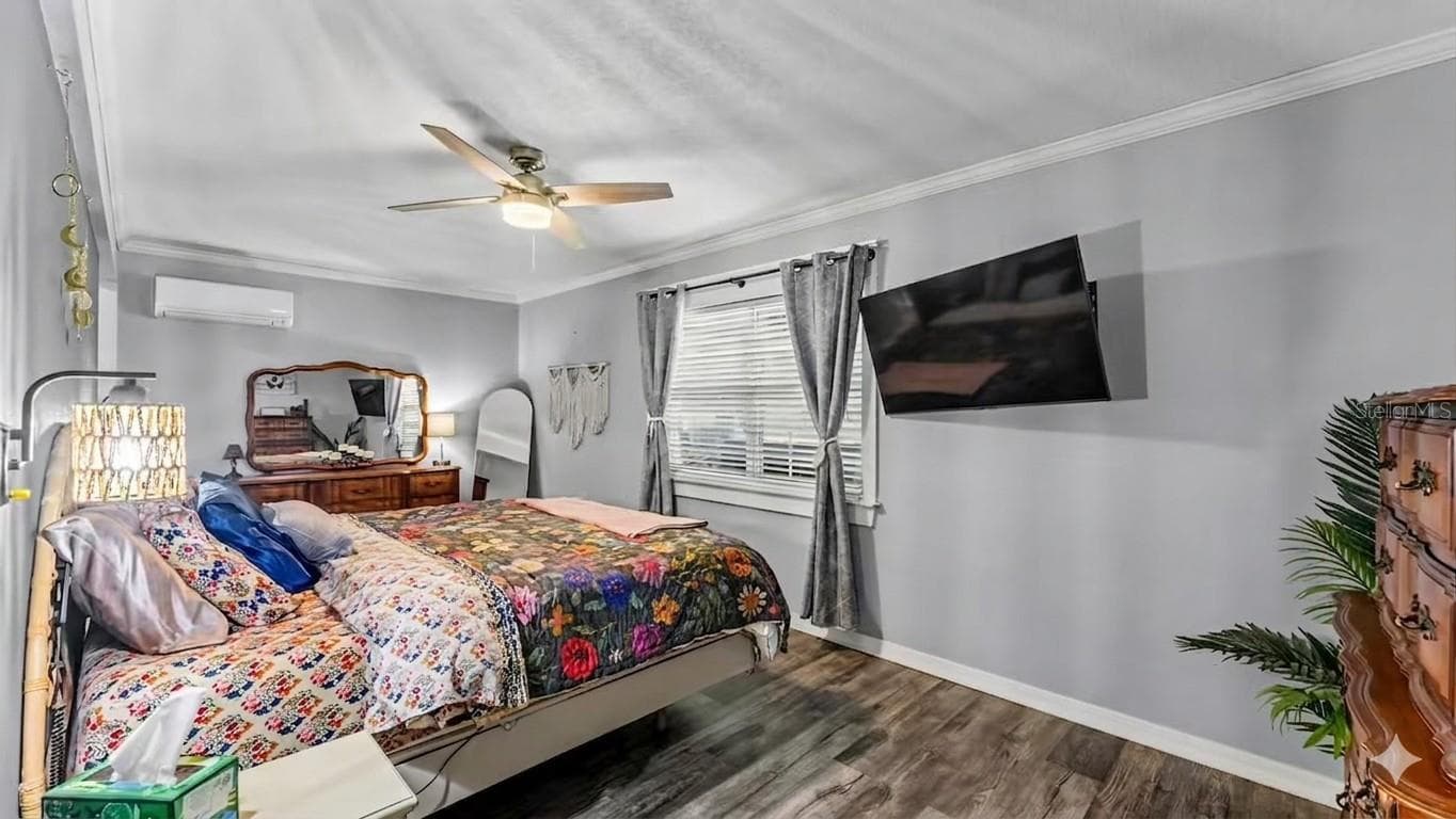 primary bedroom - 2406 LAKE ELLA RD, FRUITLAND PARK