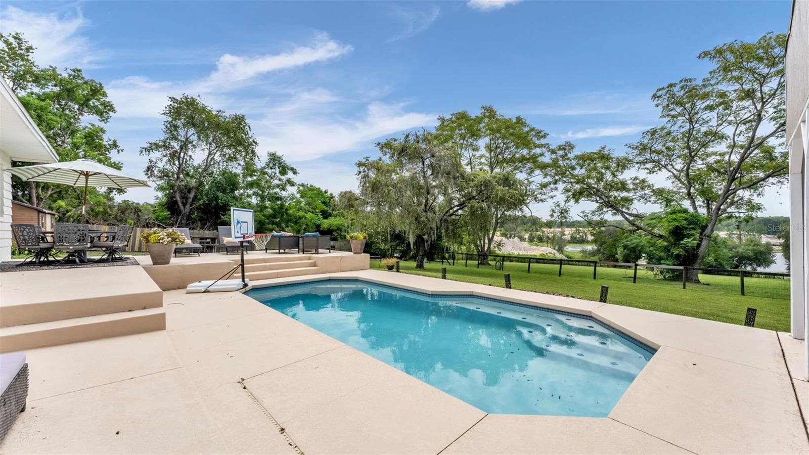 pool decking - 2406 LAKE ELLA RD, FRUITLAND PARK