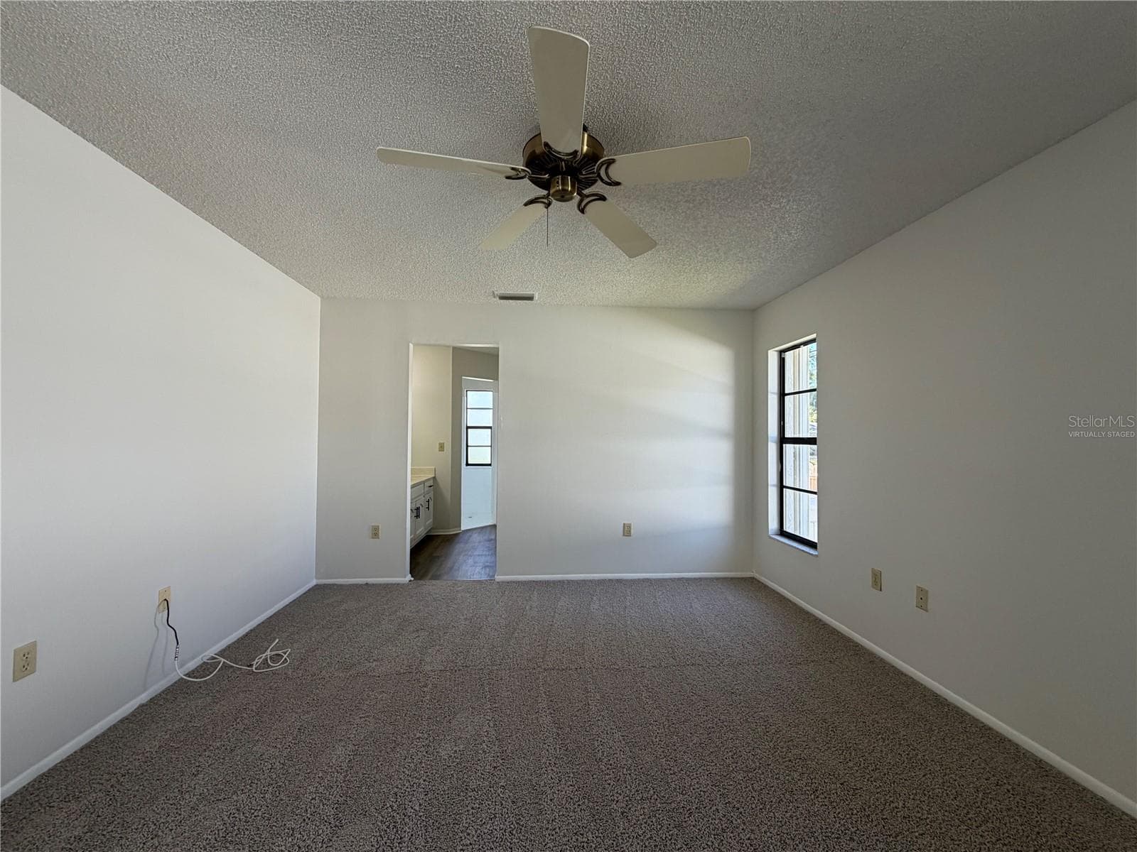 Virtually Staged - 391 HARVARD RD, VENICE