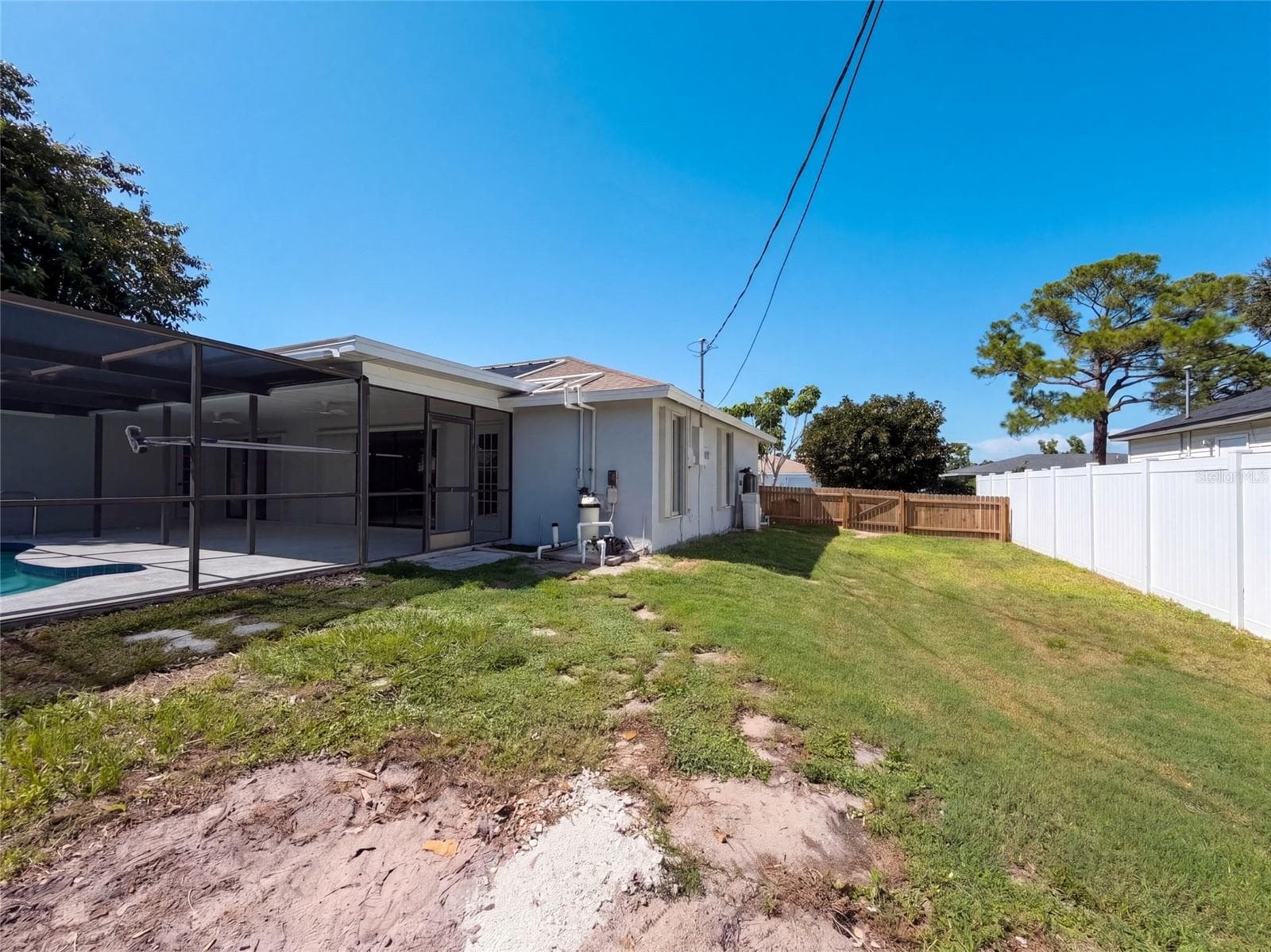 Single Family Residence at 391 HARVARD RD, VENICE, photo 28 of 30