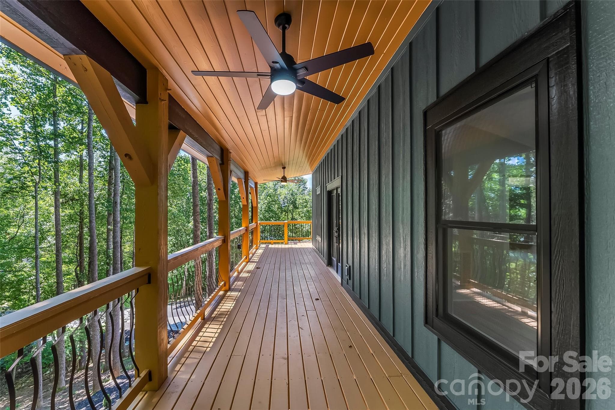 Single Family Residence at 276 Coopers Drive, Hendersonville, photo 6 of 38
