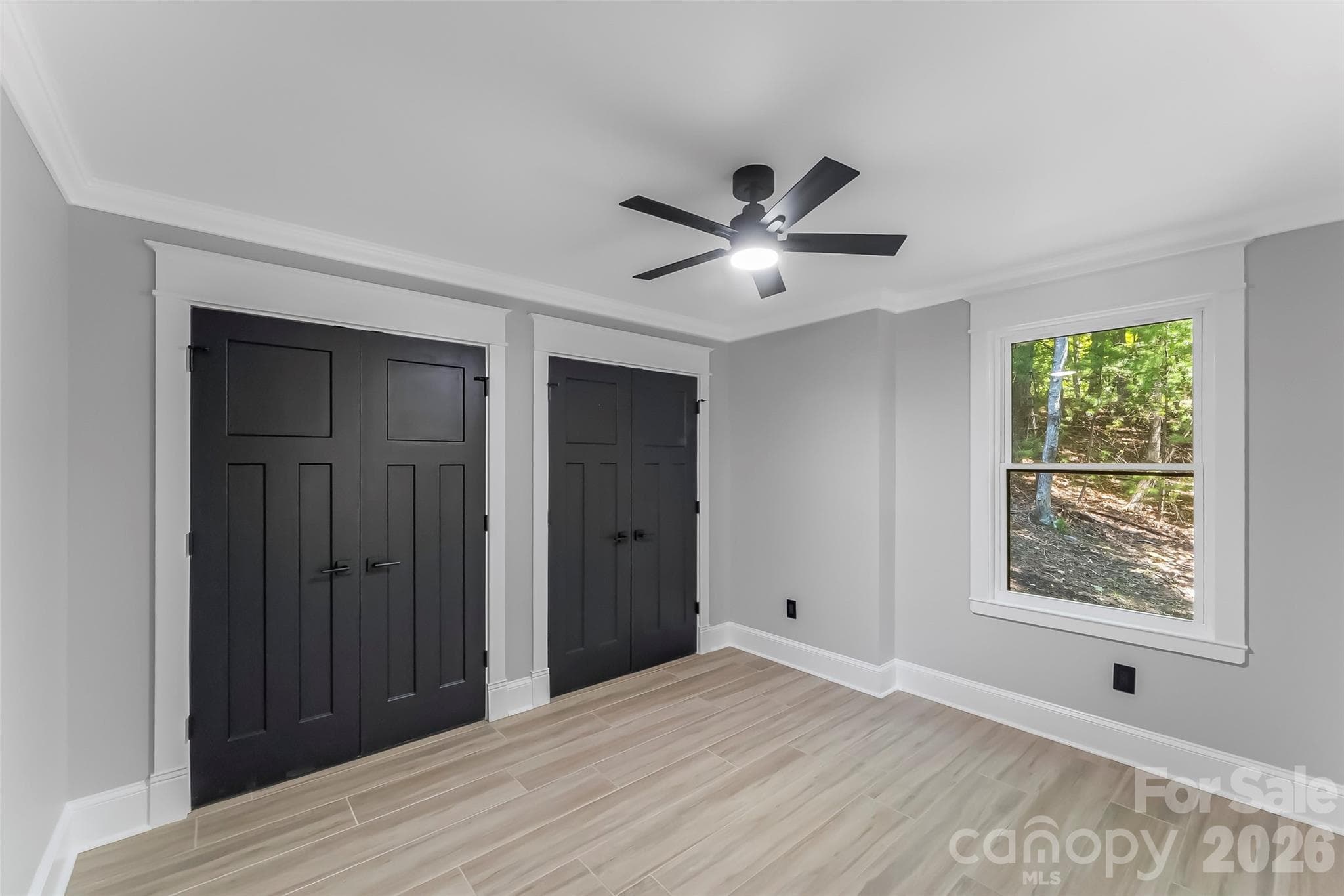 Single Family Residence at 276 Coopers Drive, Hendersonville, photo 33 of 38