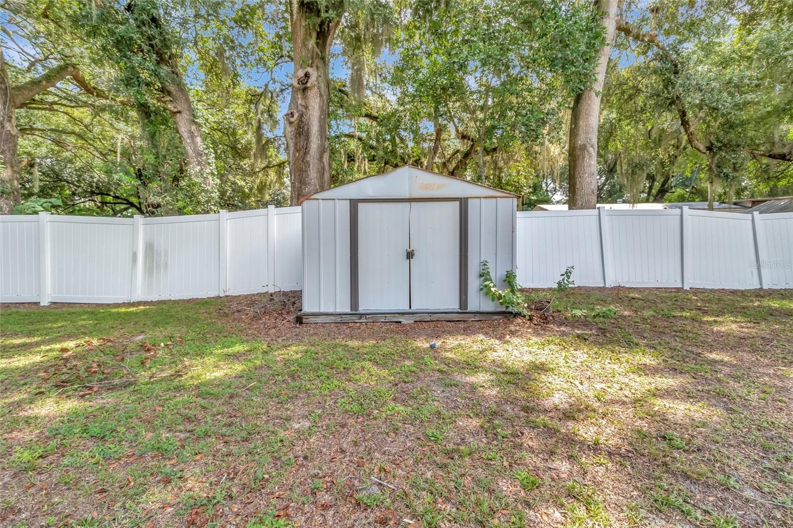 Manufactured Home at 2716 SEMINOLE TRL, LEESBURG, photo 31 of 37