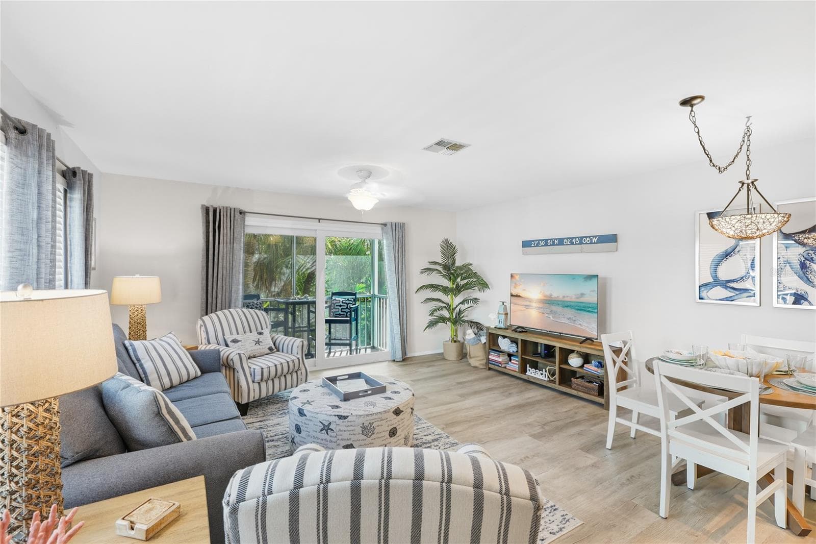Condominium at 6250 HOLMES BLVD #24, HOLMES BEACH, photo 5 of 40