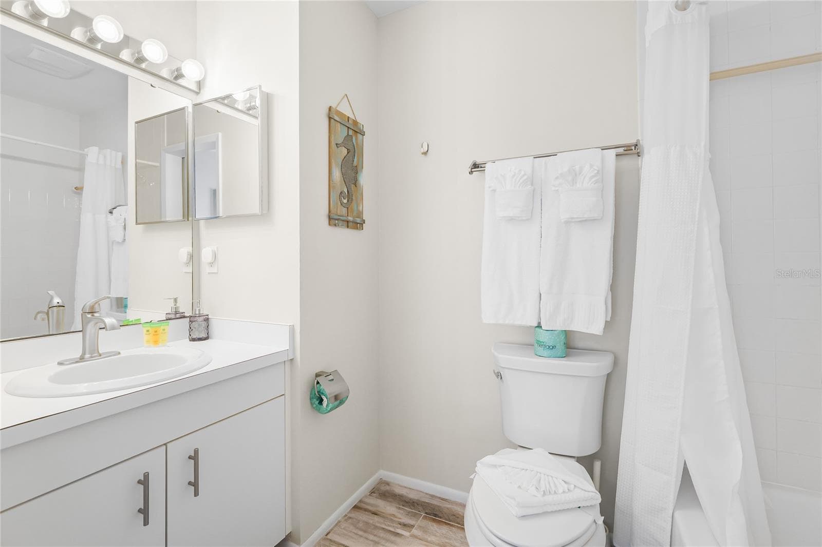 Condominium at 6250 HOLMES BLVD #24, HOLMES BEACH, photo 19 of 40