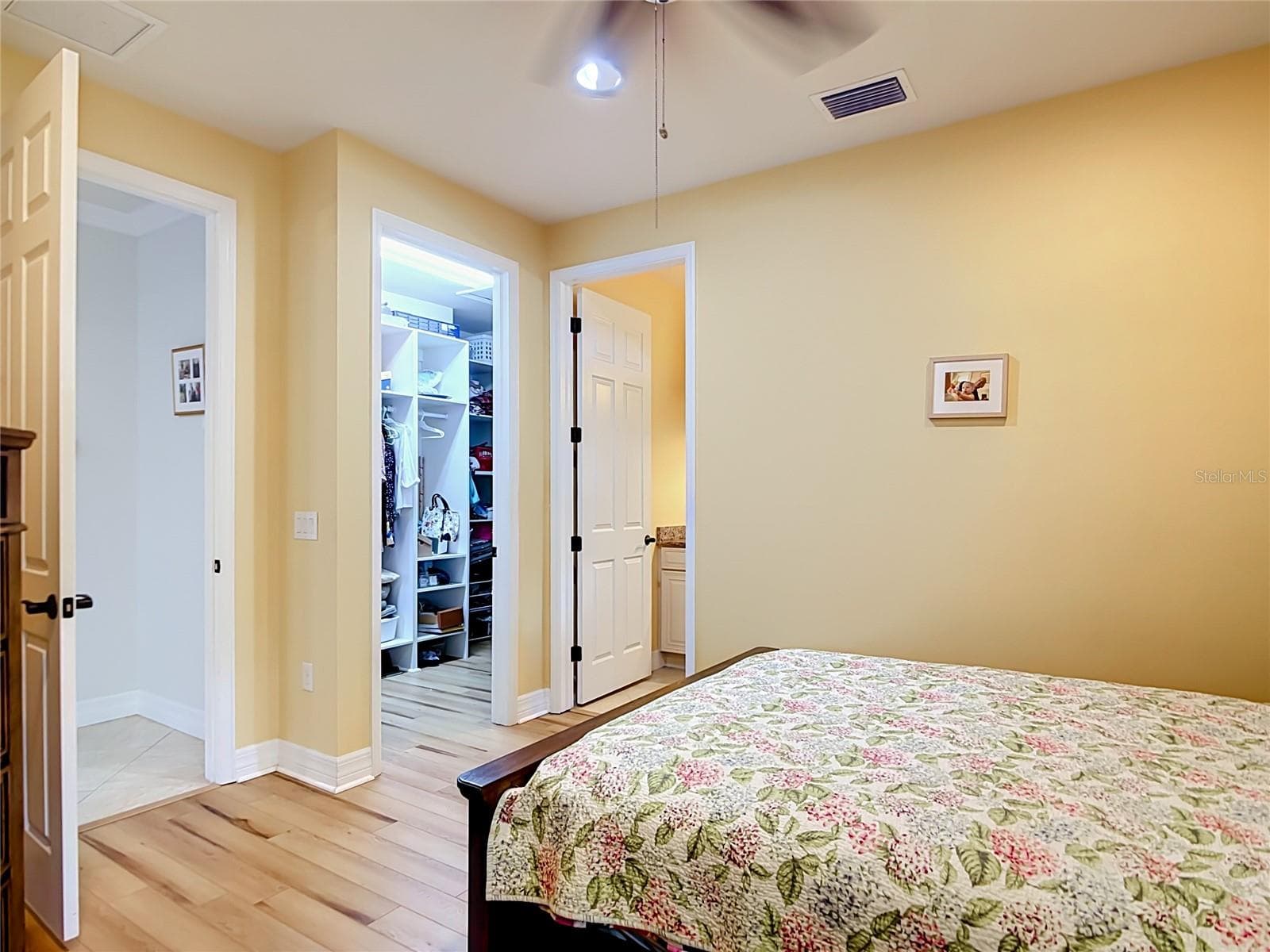 Master - 2590 OSWEGO DR, NORTH PORT