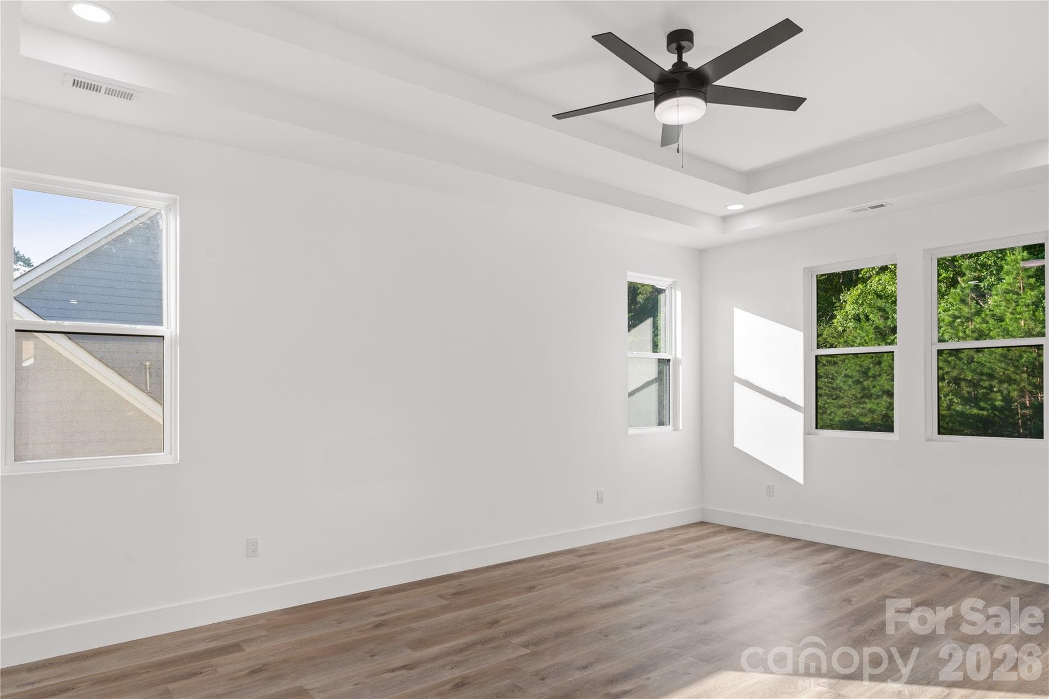 Single Family Residence at 1207 39th Avenue NE, Hickory, photo 22 of 47
