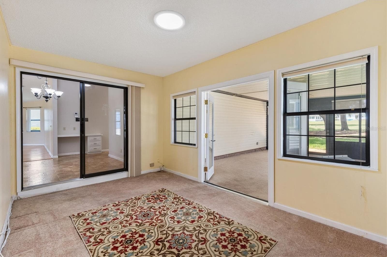 Single Family Residence at 1532 E SCHWARTZ BLVD, THE VILLAGES, photo 24 of 31