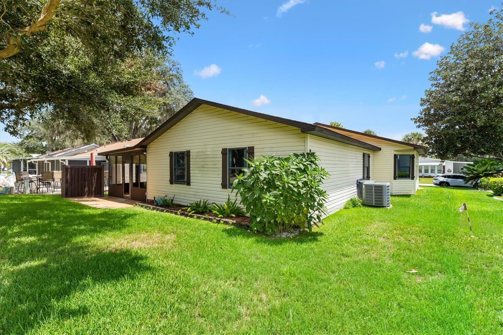 Single Family Residence at 1532 E SCHWARTZ BLVD, THE VILLAGES, photo 29 of 31