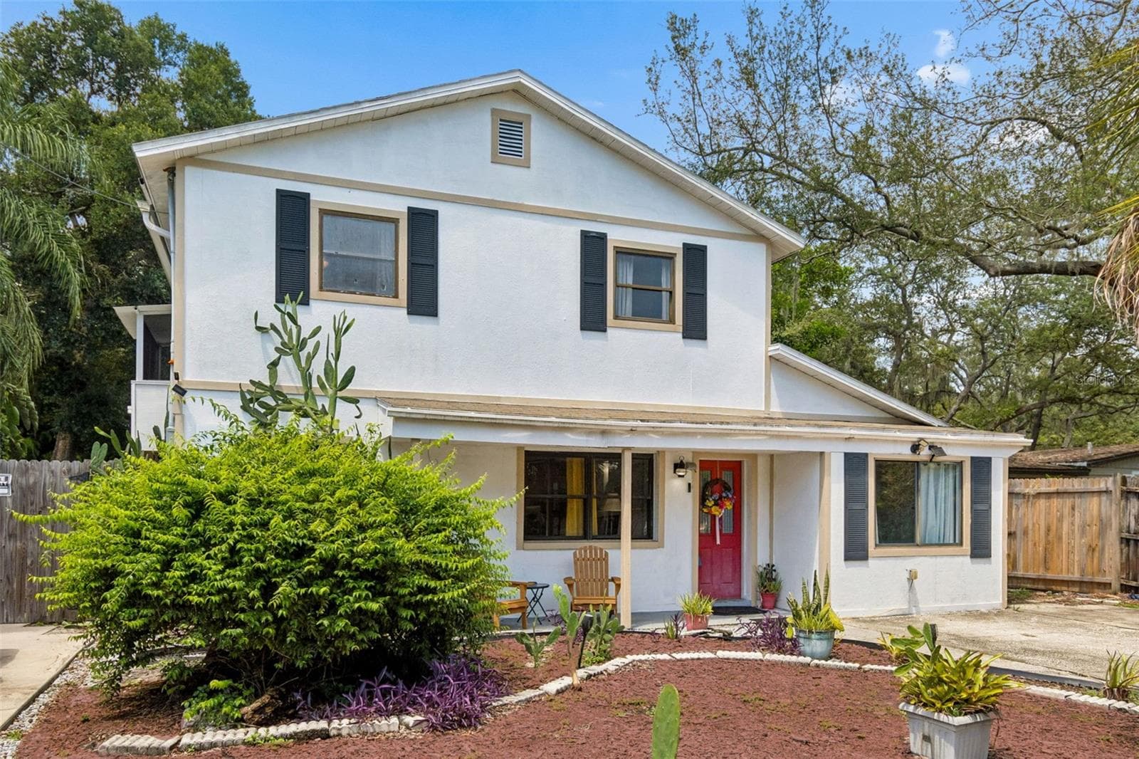 Single Family Residence at 2017 S VILLAGE AVE, TAMPA, photo 4 of 92