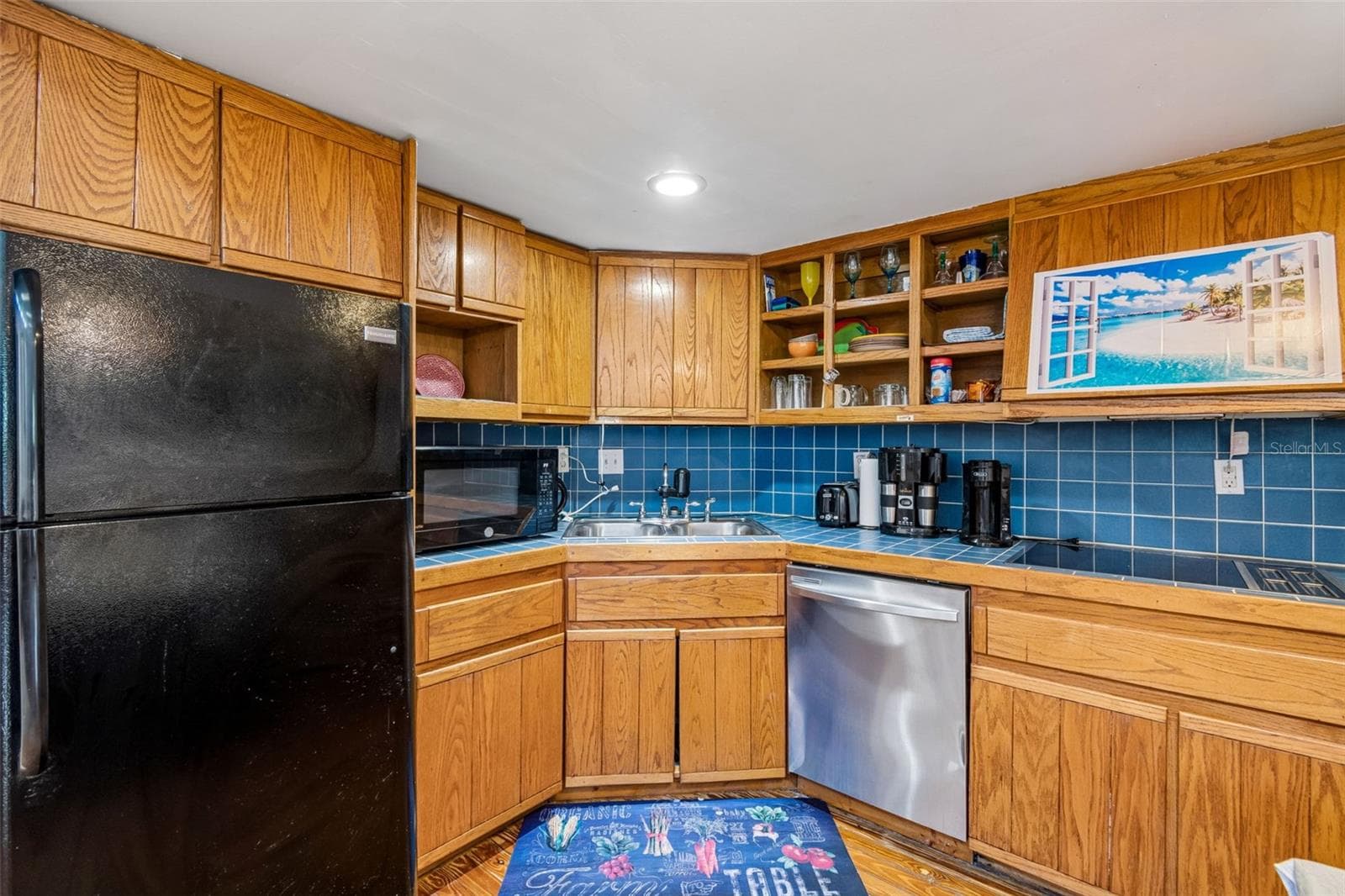Apartment Kitchen - 2017 S VILLAGE AVE, TAMPA