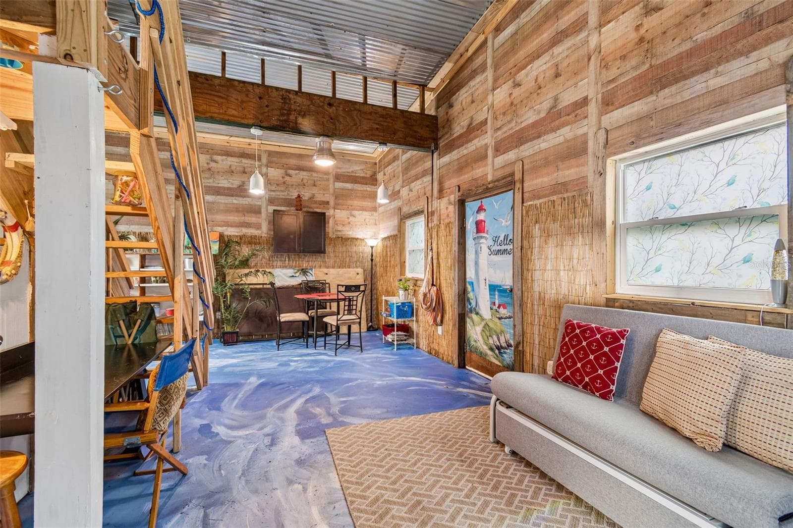 Guest House Living Area - 2017 S VILLAGE AVE, TAMPA