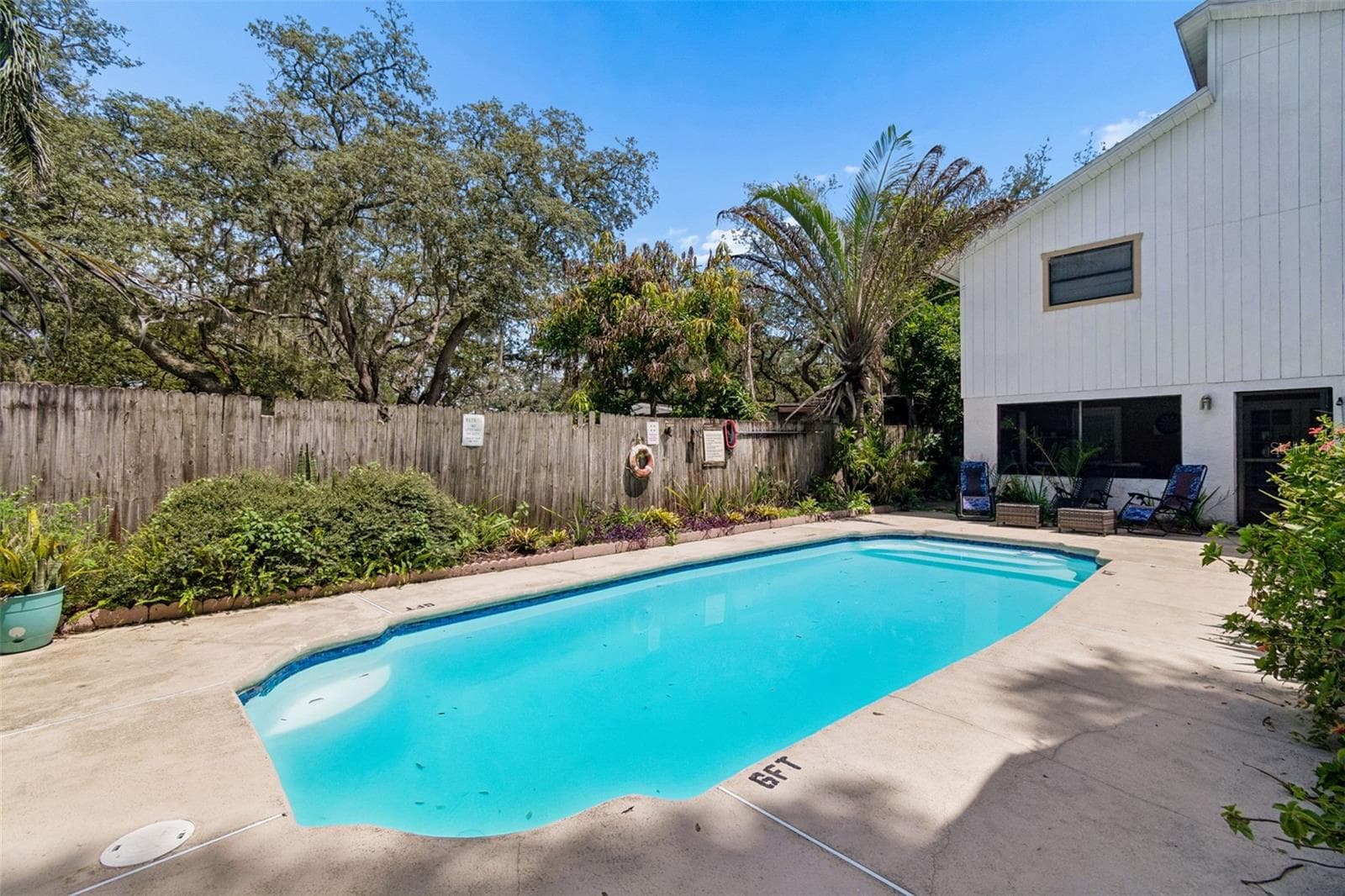 Private Pool - 2017 S VILLAGE AVE, TAMPA