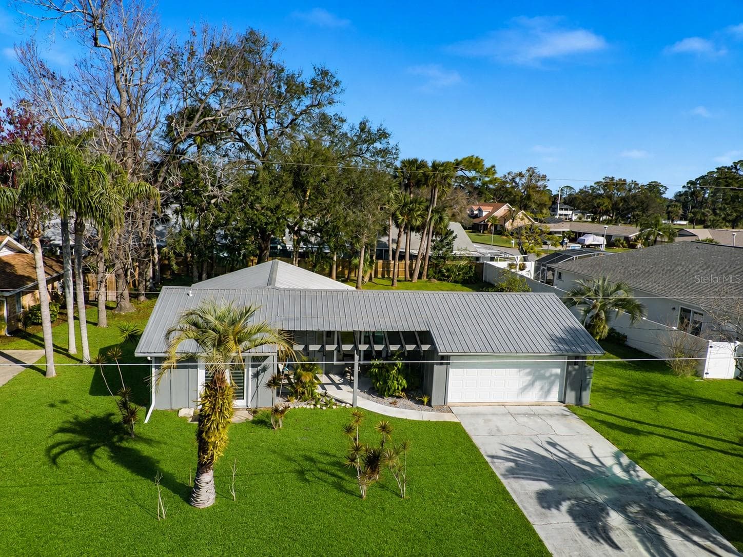 Single Family Residence at 101 SEA ST, NEW SMYRNA BEACH, photo 2 of 24