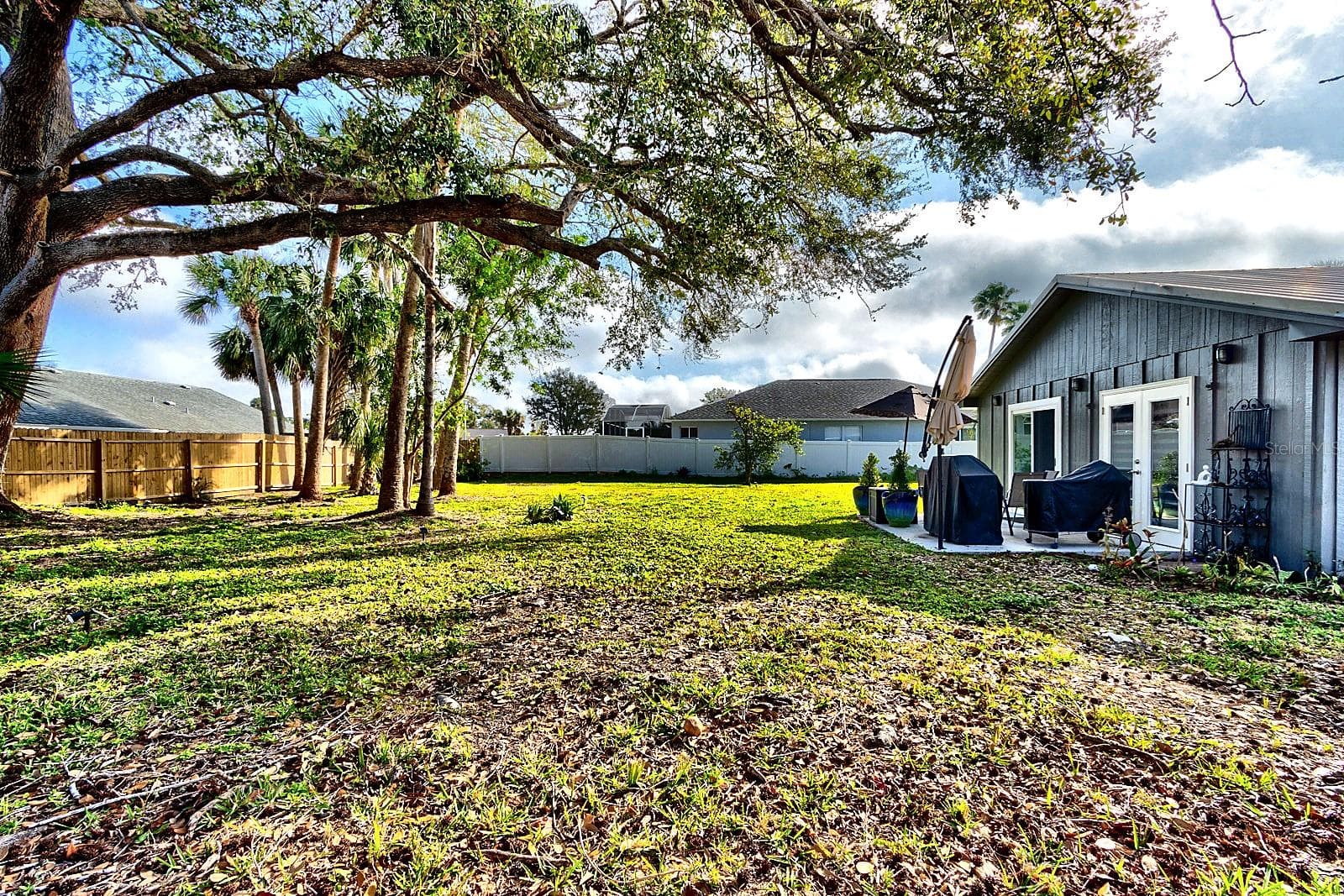 Single Family Residence at 101 SEA ST, NEW SMYRNA BEACH, photo 18 of 24