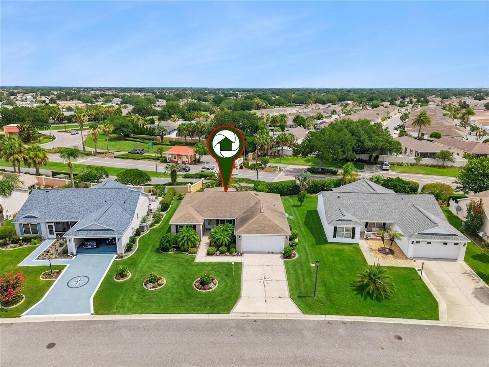 Front of Home - 1575 HOLLYBERRY PL, THE VILLAGES