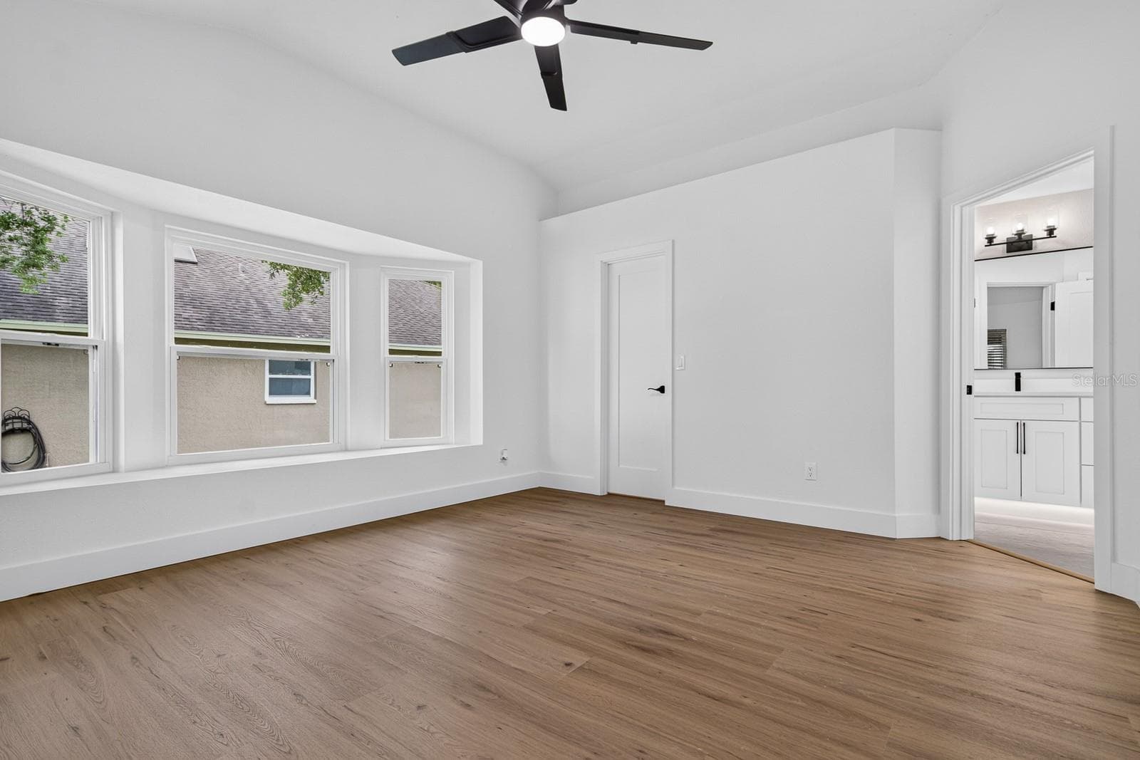 Single Family Residence at 7737 MARBELLA CREEK AVE, TAMPA, photo 16 of 22