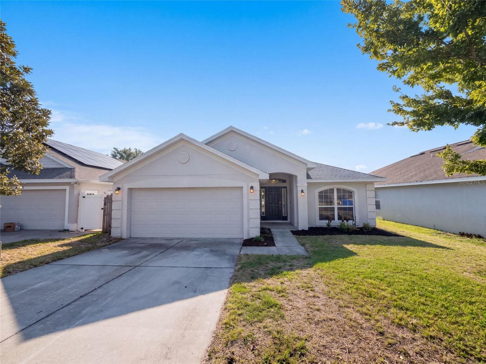 1229 LONGVILLE CIR