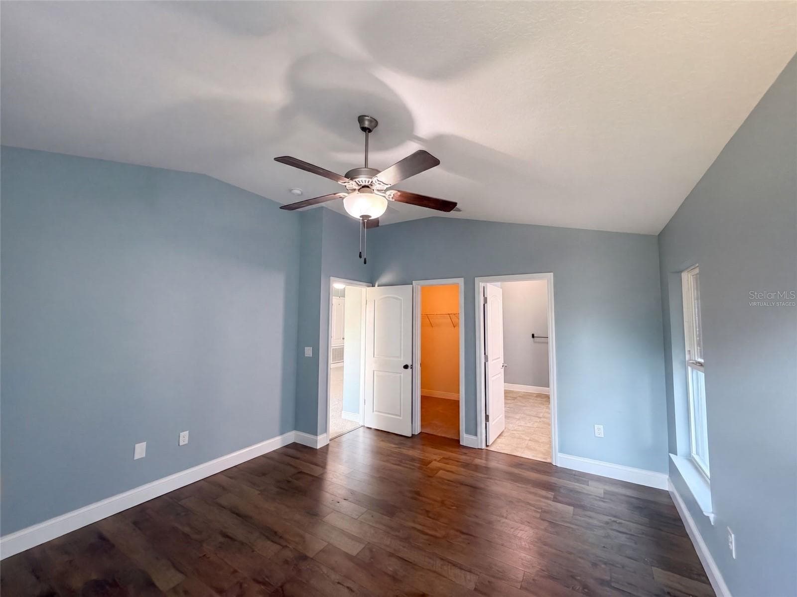 Virtually Staged - 1229 LONGVILLE CIR, TAVARES