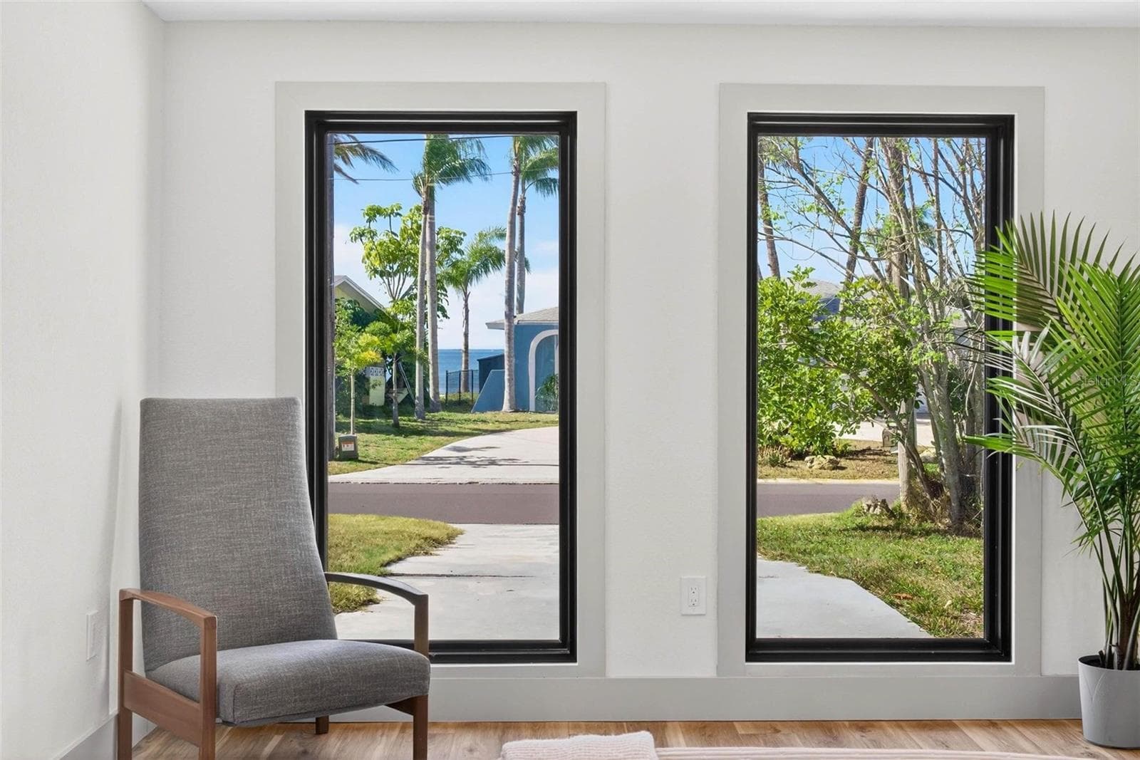 Single Family Residence at 203 DRIFTWOOD DR W, PALM HARBOR, photo 16 of 42