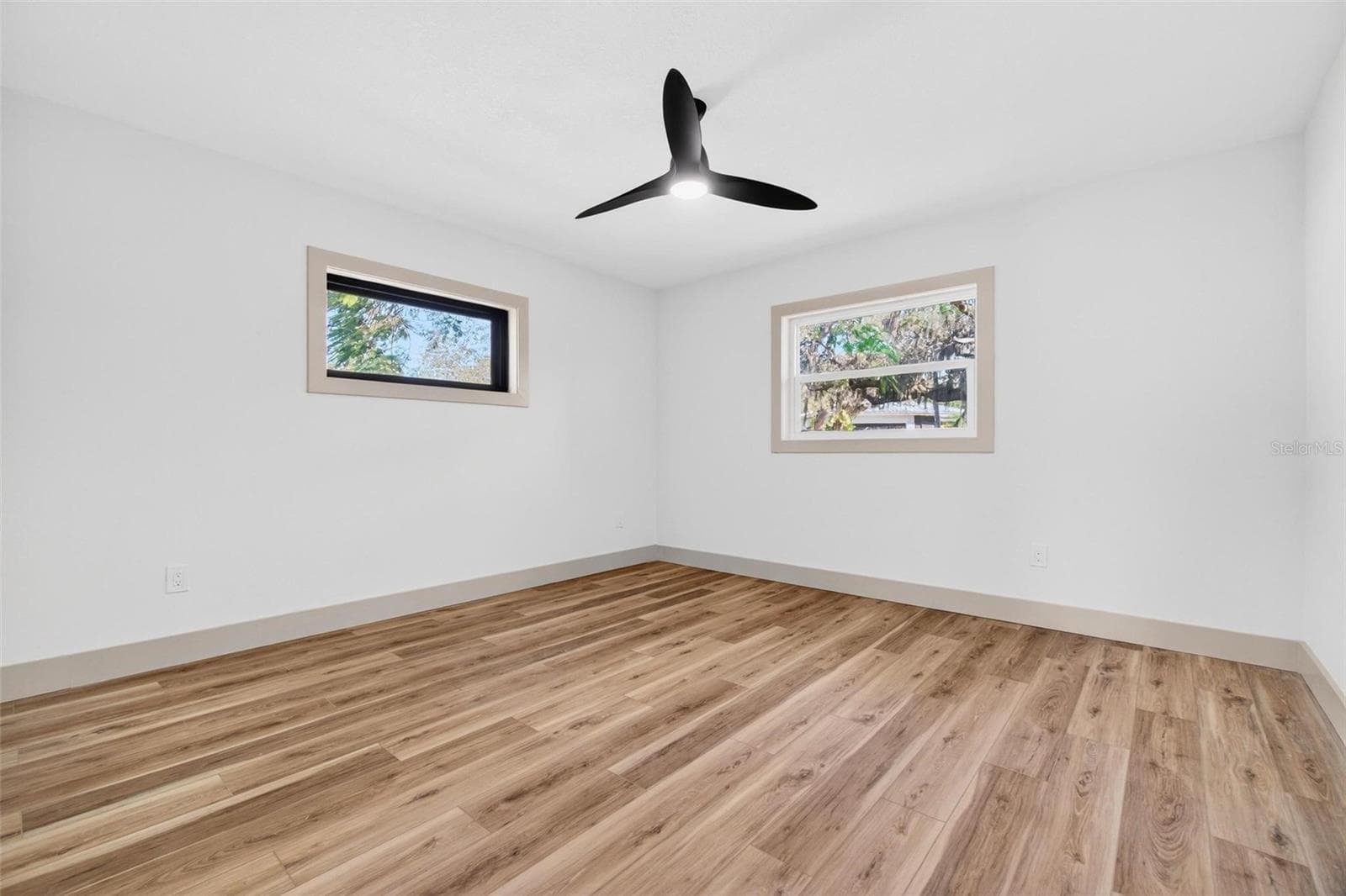 Single Family Residence at 203 DRIFTWOOD DR W, PALM HARBOR, photo 23 of 42