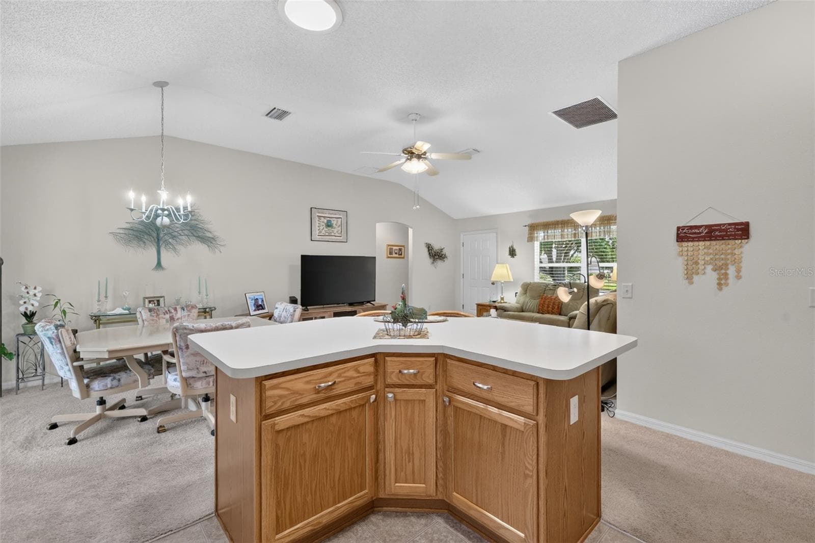 Single Family Residence at 1276 NORTHBROOK PL, THE VILLAGES, photo 8 of 25