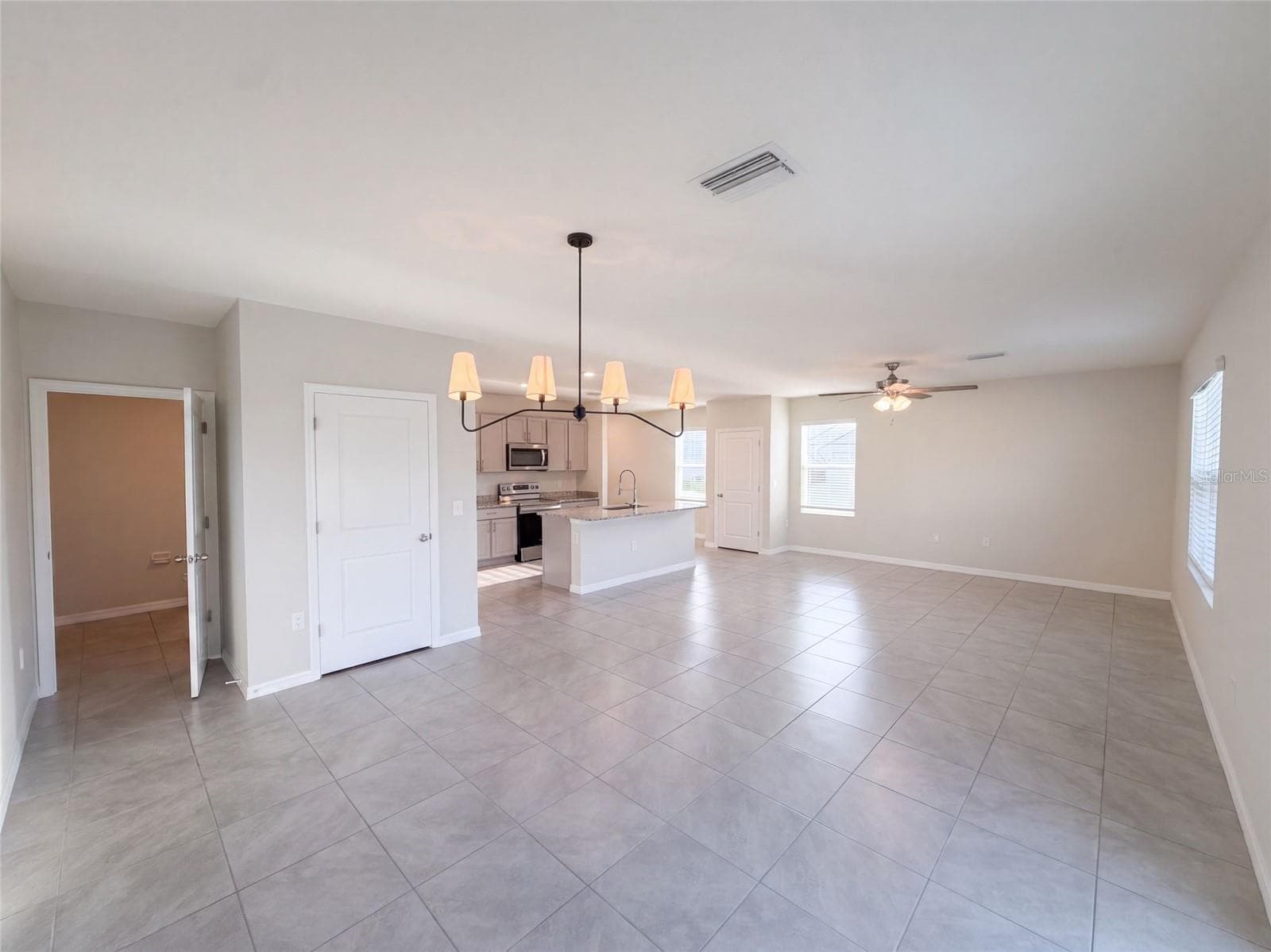 Single Family Residence at 16176 SOFT FERN TRCE, ODESSA, photo 6 of 38