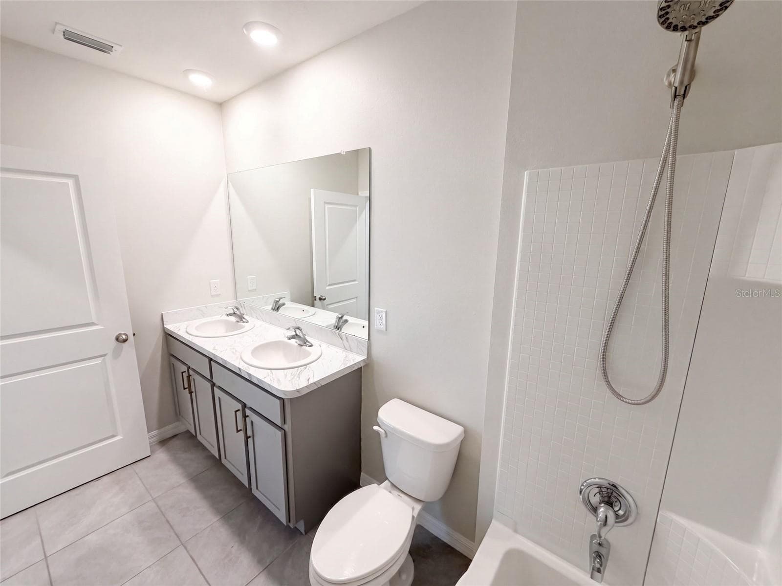 Single Family Residence at 16176 SOFT FERN TRCE, ODESSA, photo 27 of 38