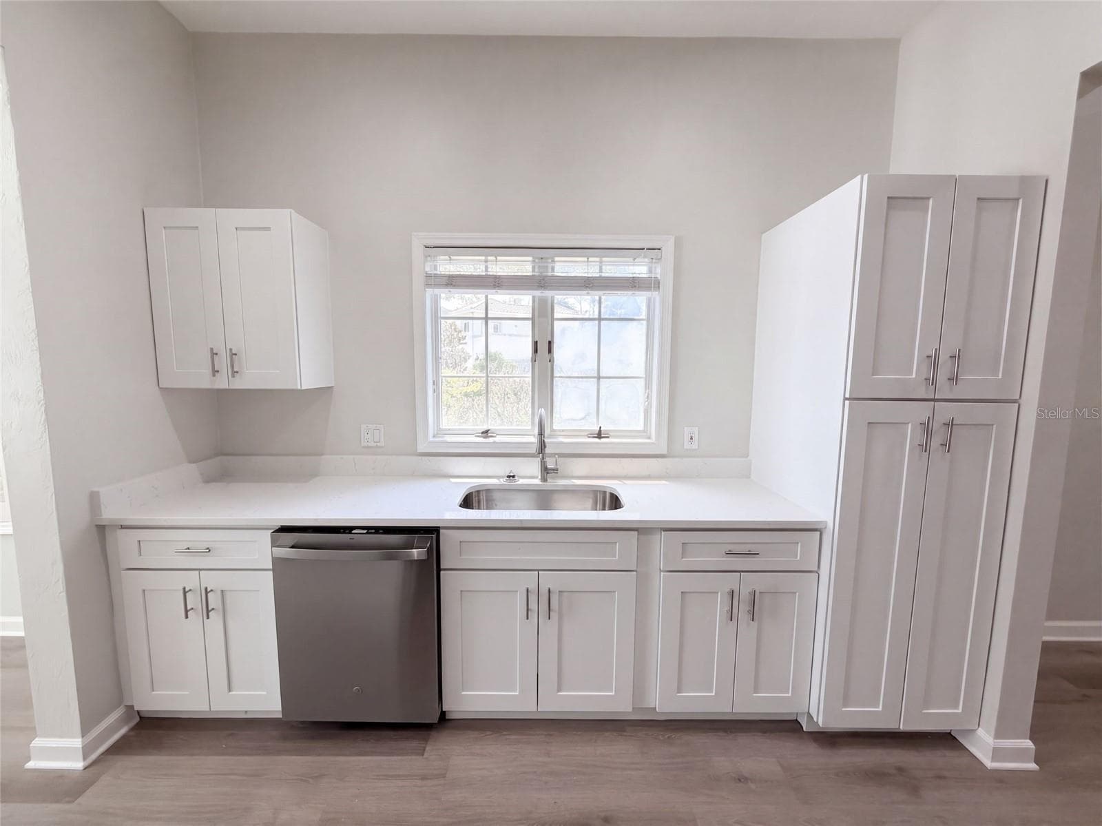 Single Family Residence at 24 BAY POINTE DR, ORMOND BEACH, photo 10 of 23