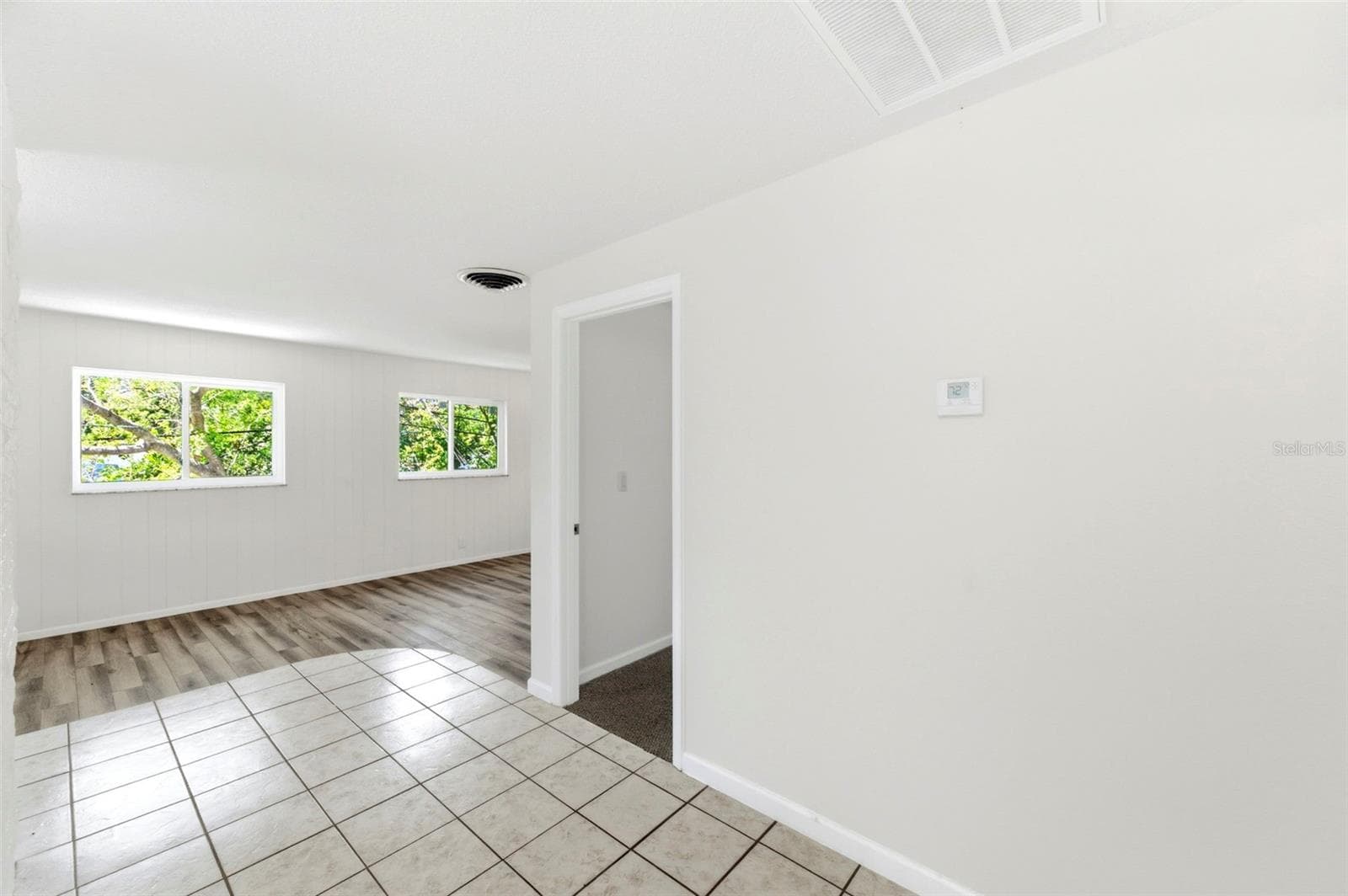 Triplex at 5136 68TH ST N, ST PETERSBURG, photo 14 of 47