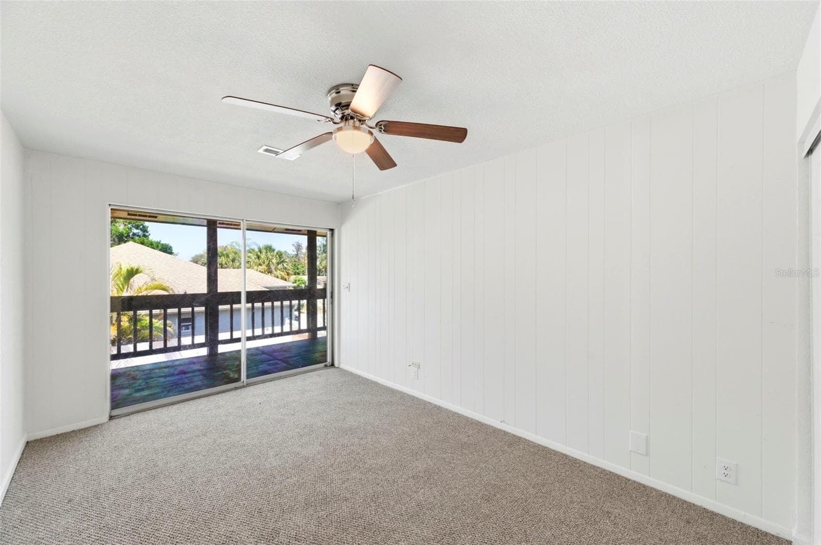 Triplex at 5136 68TH ST N, ST PETERSBURG, photo 20 of 47