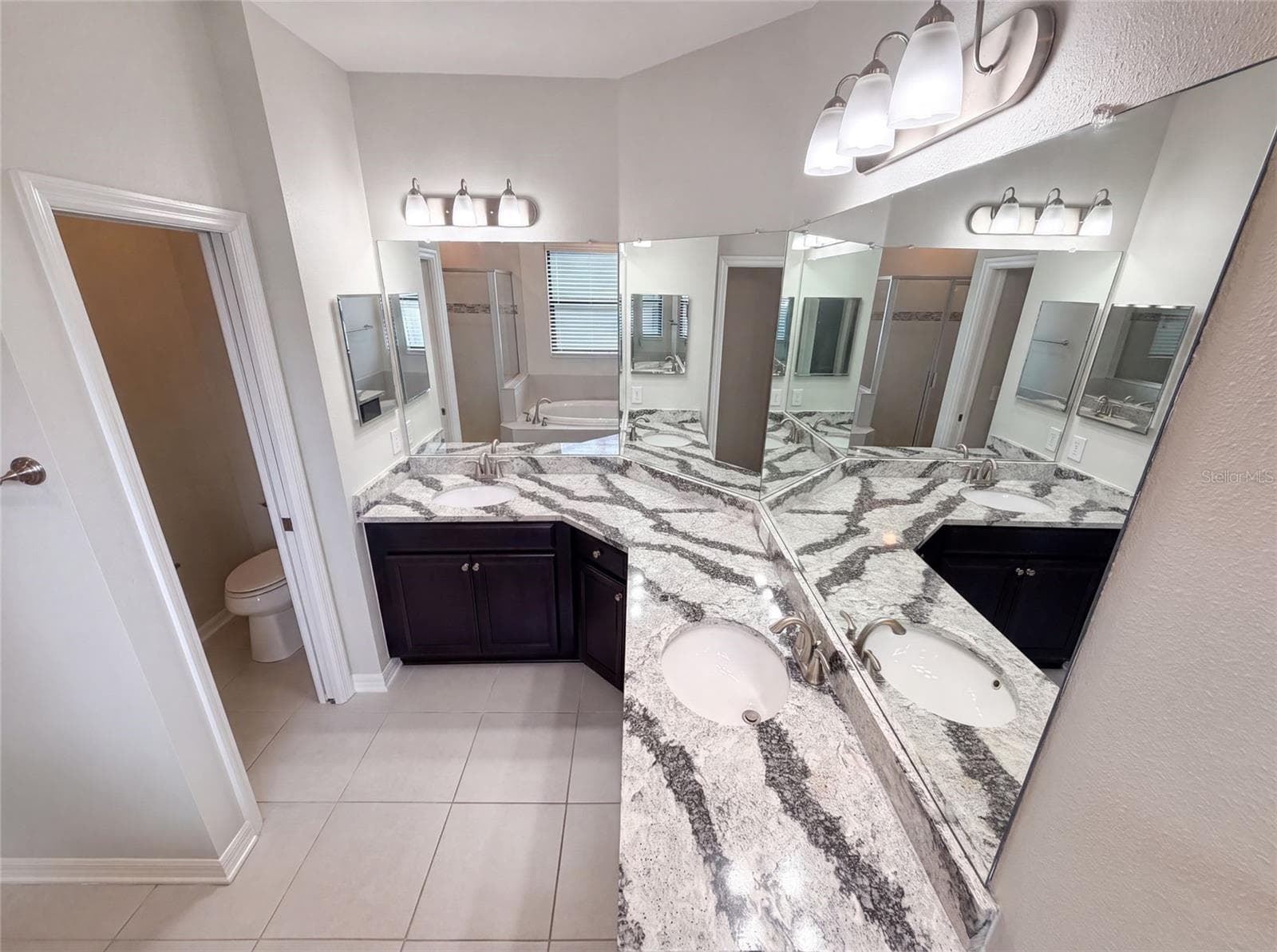 Townhouse at 4848 WANDERING WAY, WESLEY CHAPEL, photo 5 of 20