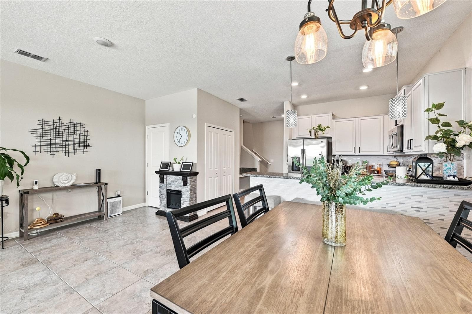 Dining Space - 15548 FLORENCE HOLLOW PL, SUN CITY CENTER