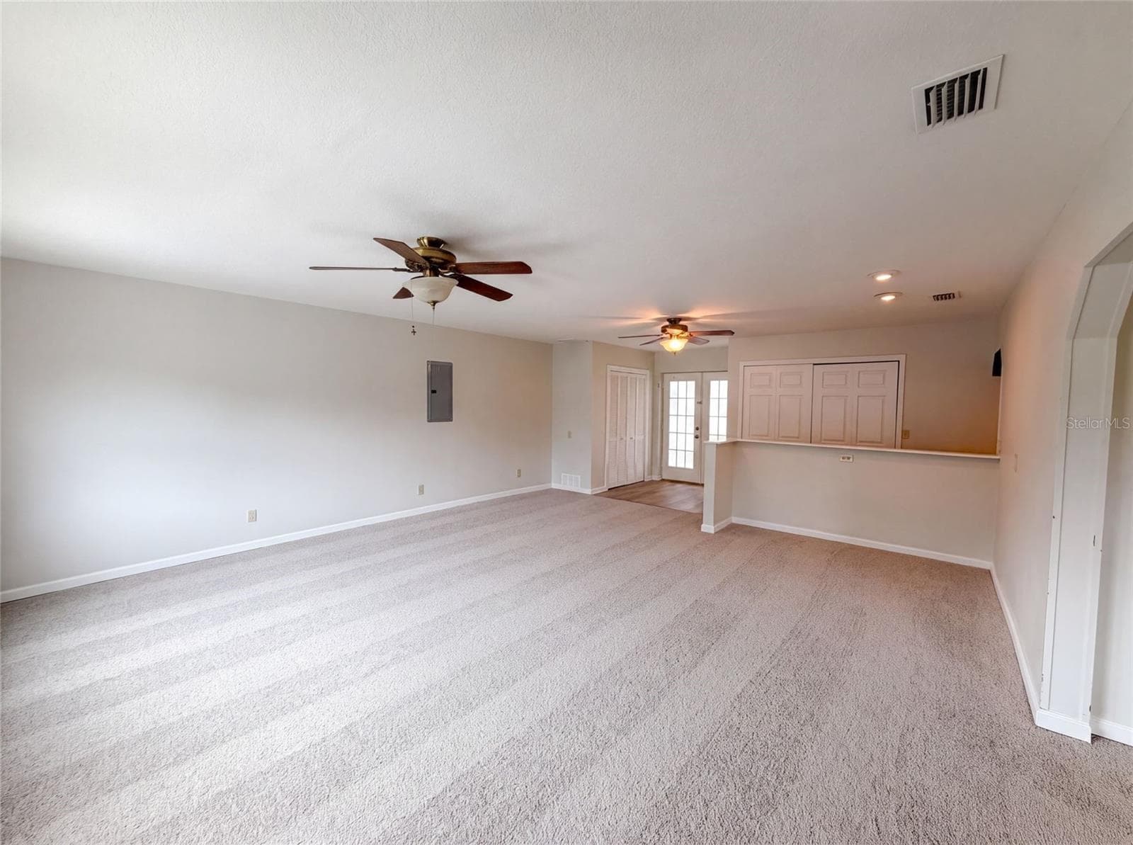 Single Family Residence at 466 LELAND DR, DELTONA, photo 11 of 20
